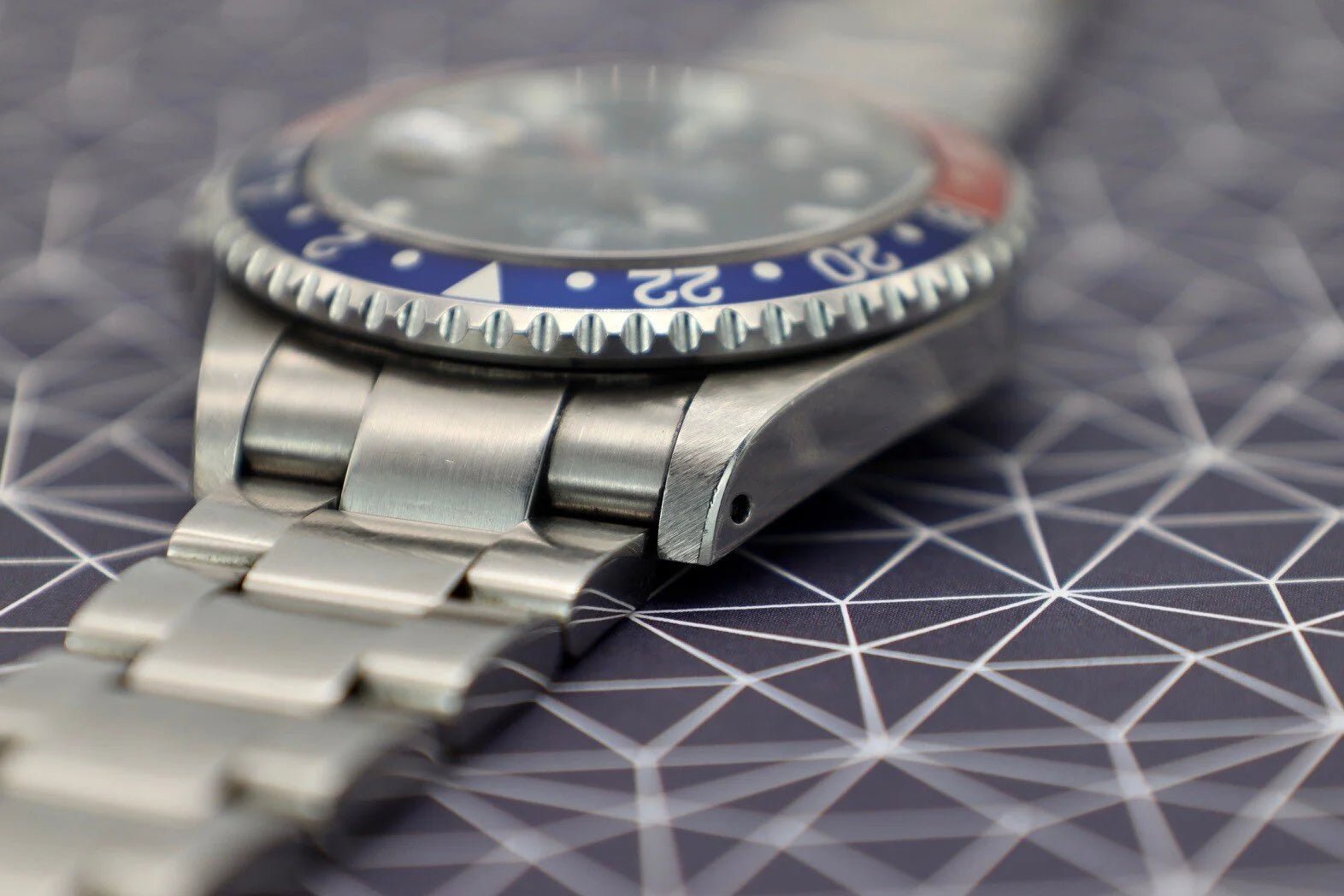 2002 Rolex GMT Master II Ref. 16710 | Faded Pepsi - Sierra Time Co