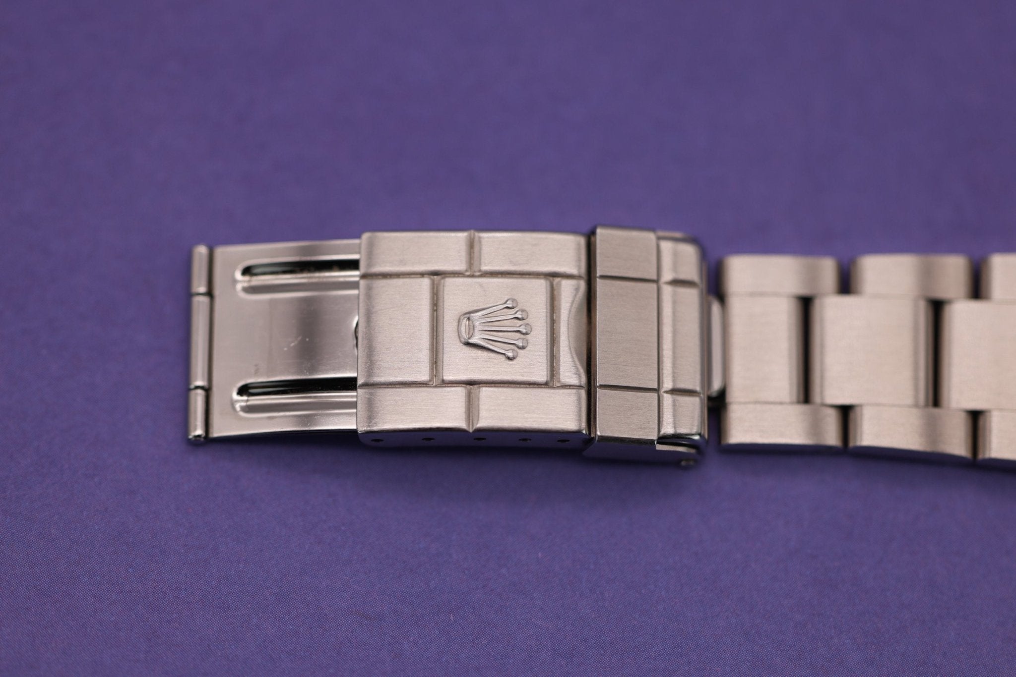 2002 Rolex GMT Master II Ref. 16710 Pepsi | Box and Papers - Sierra Time Co