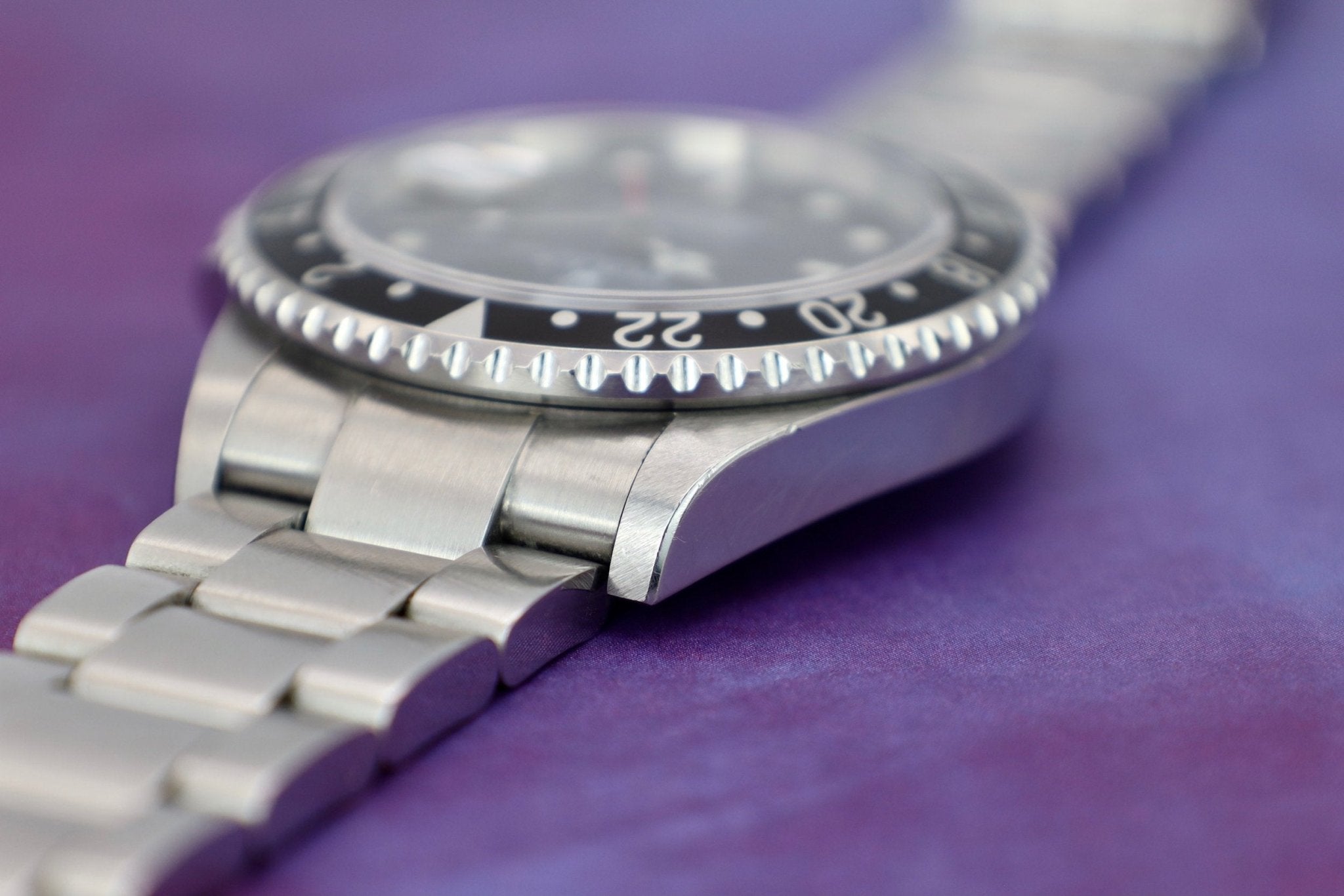 2002 Rolex GMT Master II Ref. 16710 | Unpolished | Papers - Sierra Time Co