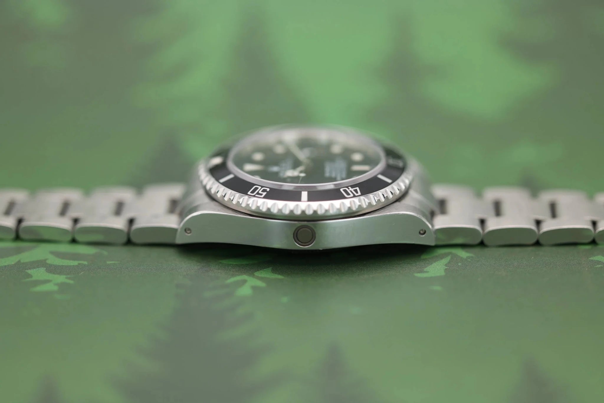 2002 Rolex Sea-Dweller Ref. 16600 | Box and Papers - Sierra Time Co