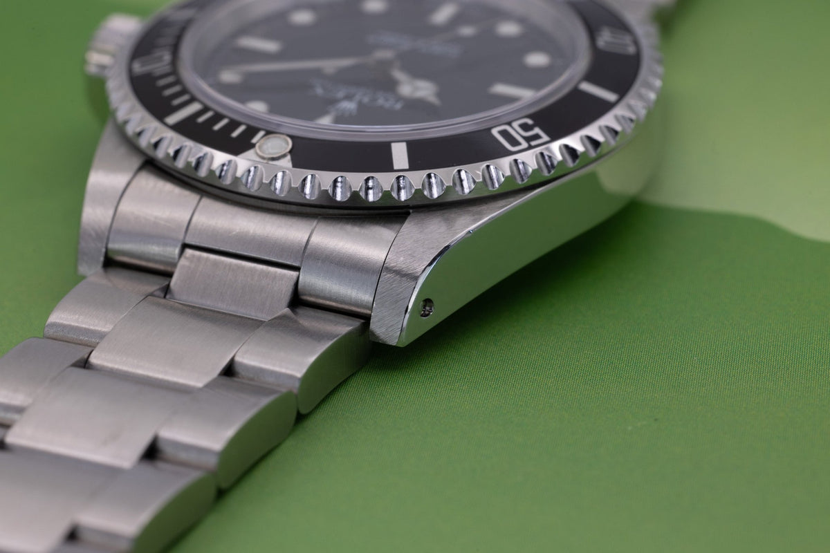 2002 Rolex Submariner Ref. 14060m | 2-Liner - Sierra Time Co