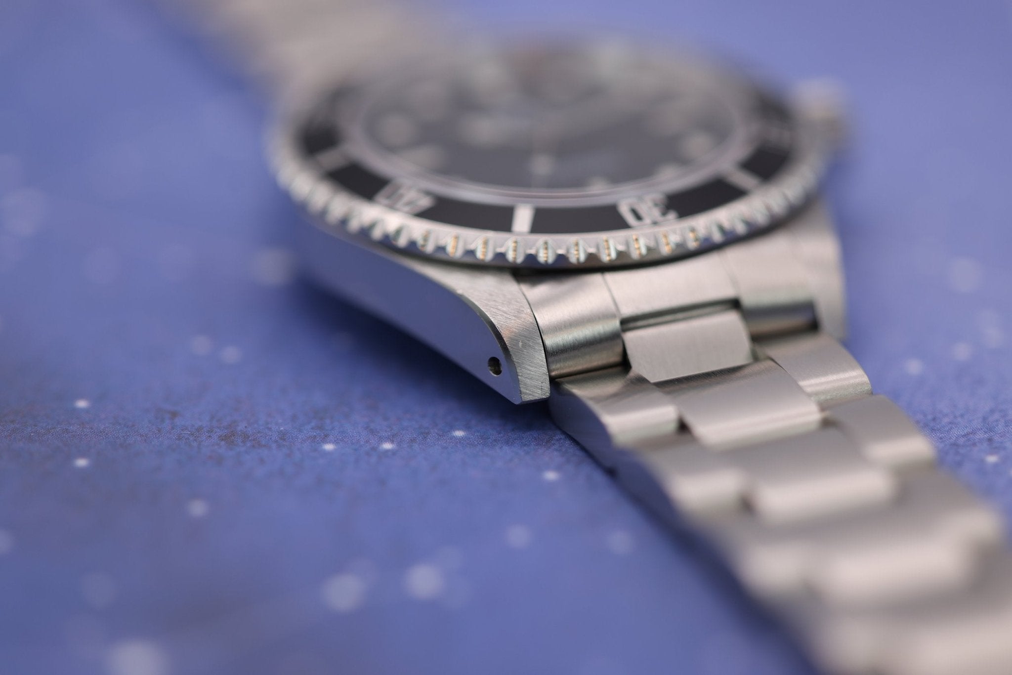 2002 Rolex Submariner Ref. 14060m | Two-Liner | Box and Papers - Sierra Time Co