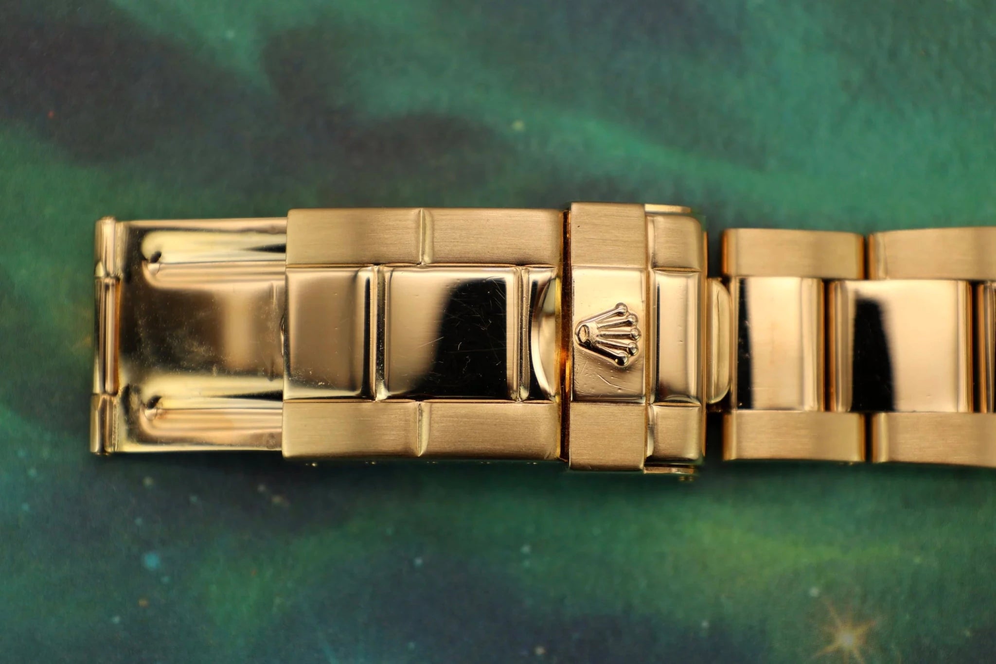 2002 Rolex Yacht-Master Ref. 16628 | Tahitian MOP - Sierra Time Co