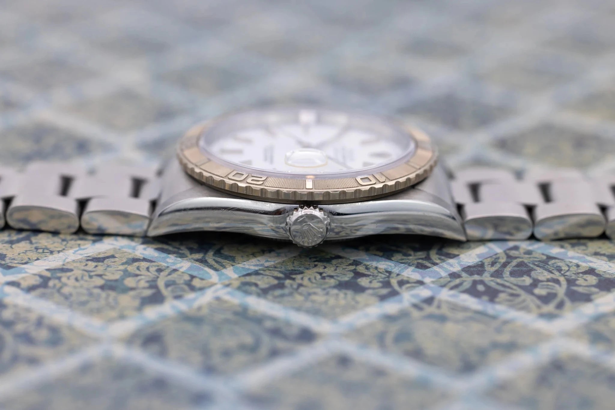 2003 Rolex Datejust Turn-O-Graph Ref. 16264 | White Dial | Box and Papers - Sierra Time Co