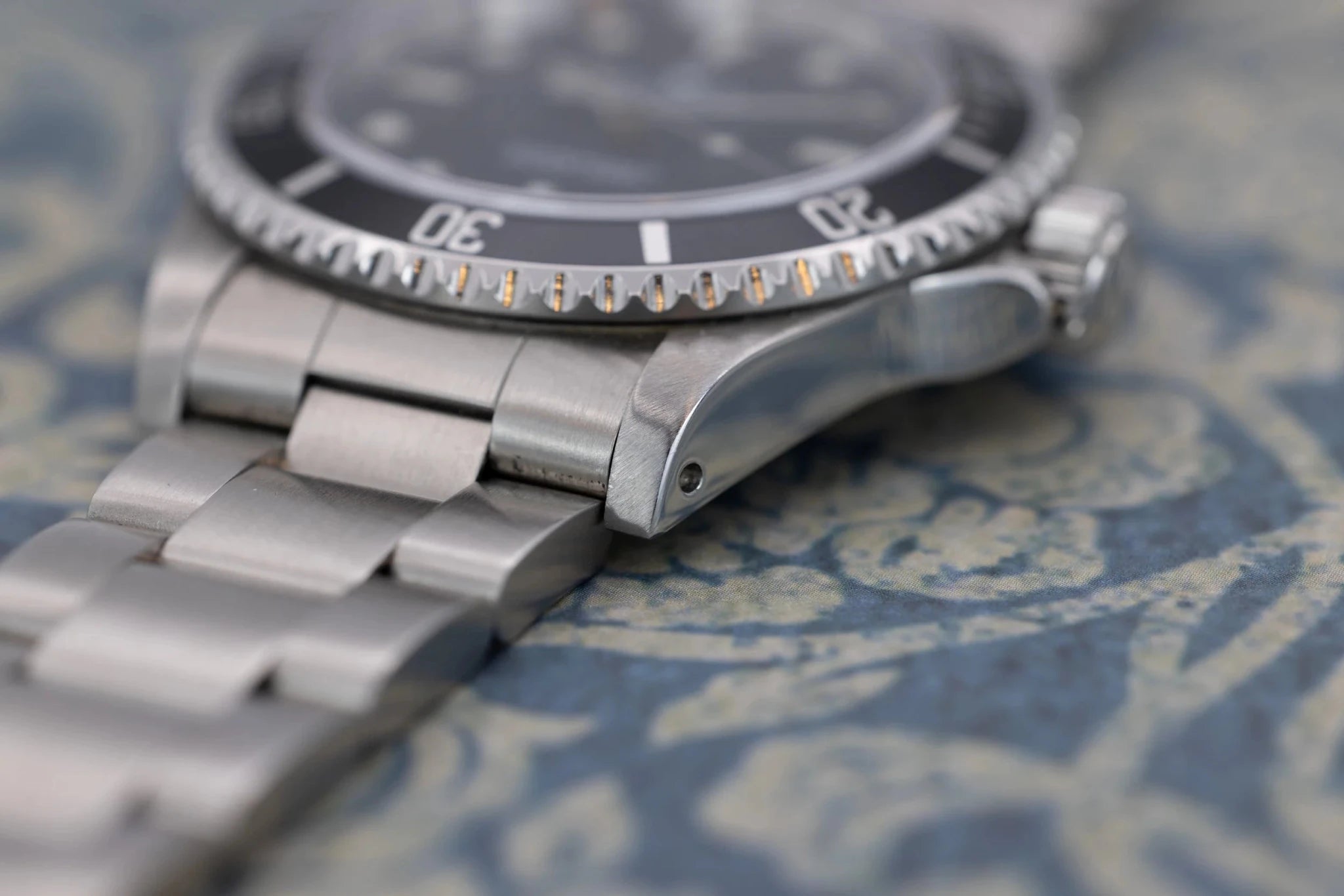 2003 Rolex Submariner Ref. 14060M | 2-Liner | Box and Papers - Sierra Time Co