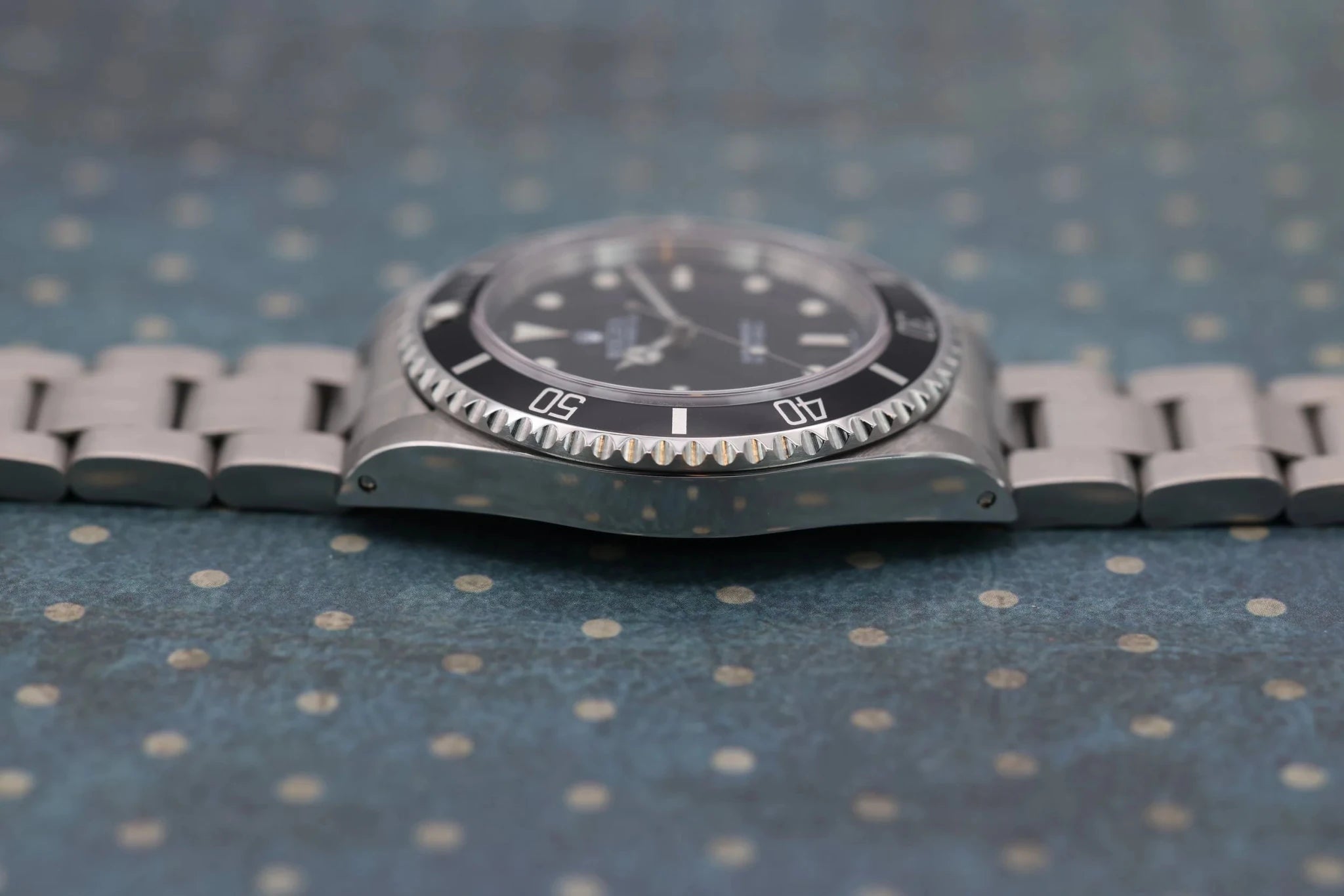 2003 Rolex Submariner Ref. 14060m | Excellent Condition | Box and Papers - Sierra Time Co