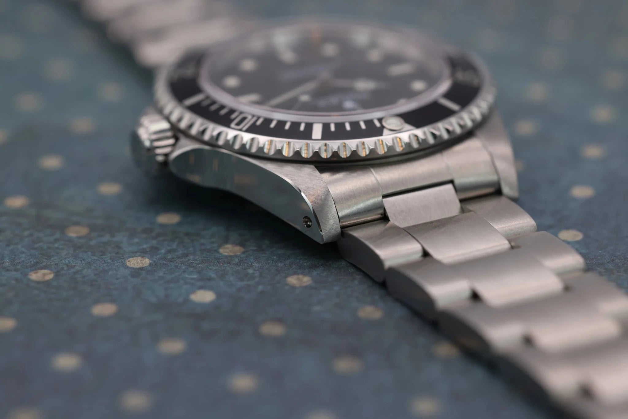 2003 Rolex Submariner Ref. 14060m | Excellent Condition | Box and Papers - Sierra Time Co