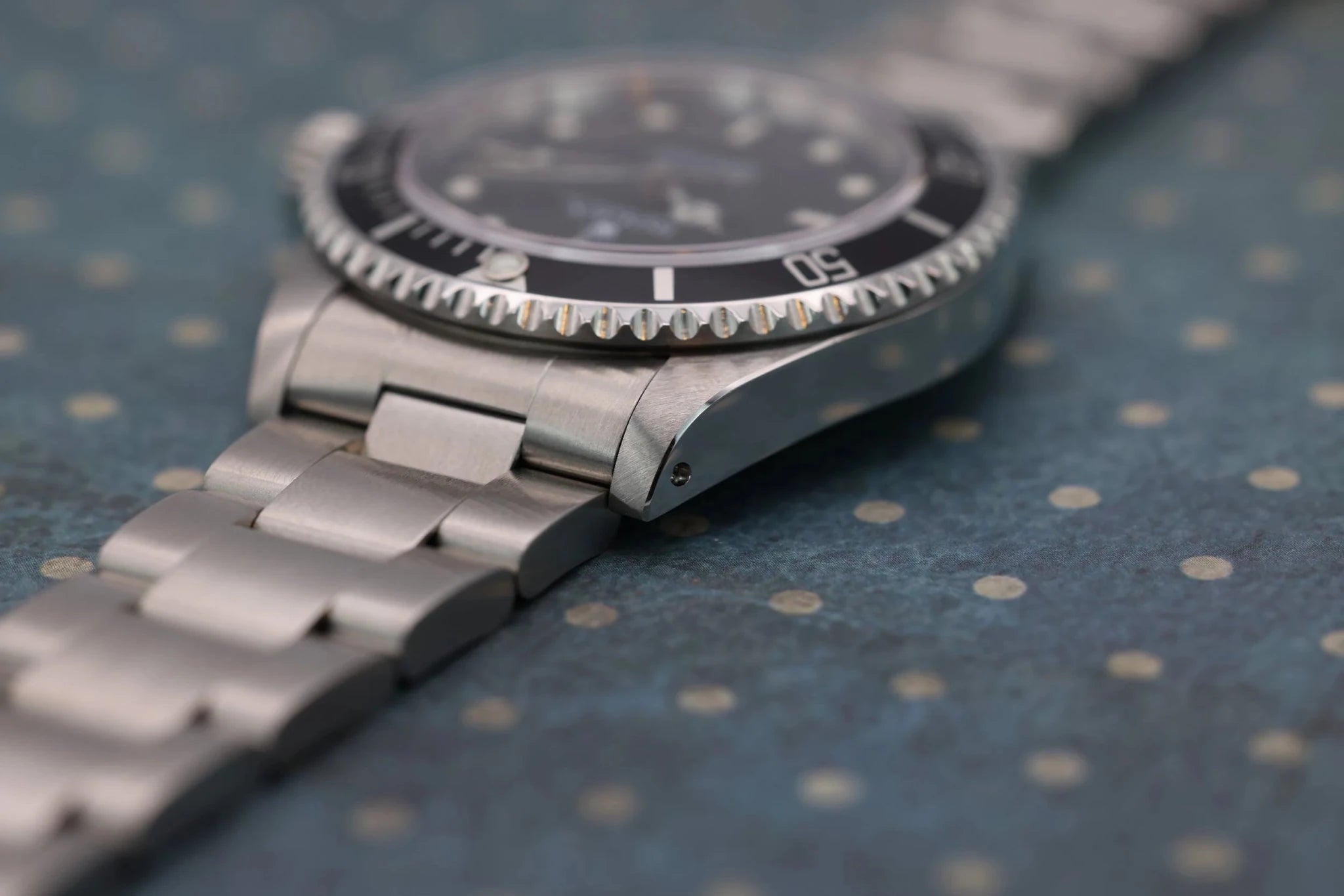 2003 Rolex Submariner Ref. 14060m | Excellent Condition | Box and Papers - Sierra Time Co