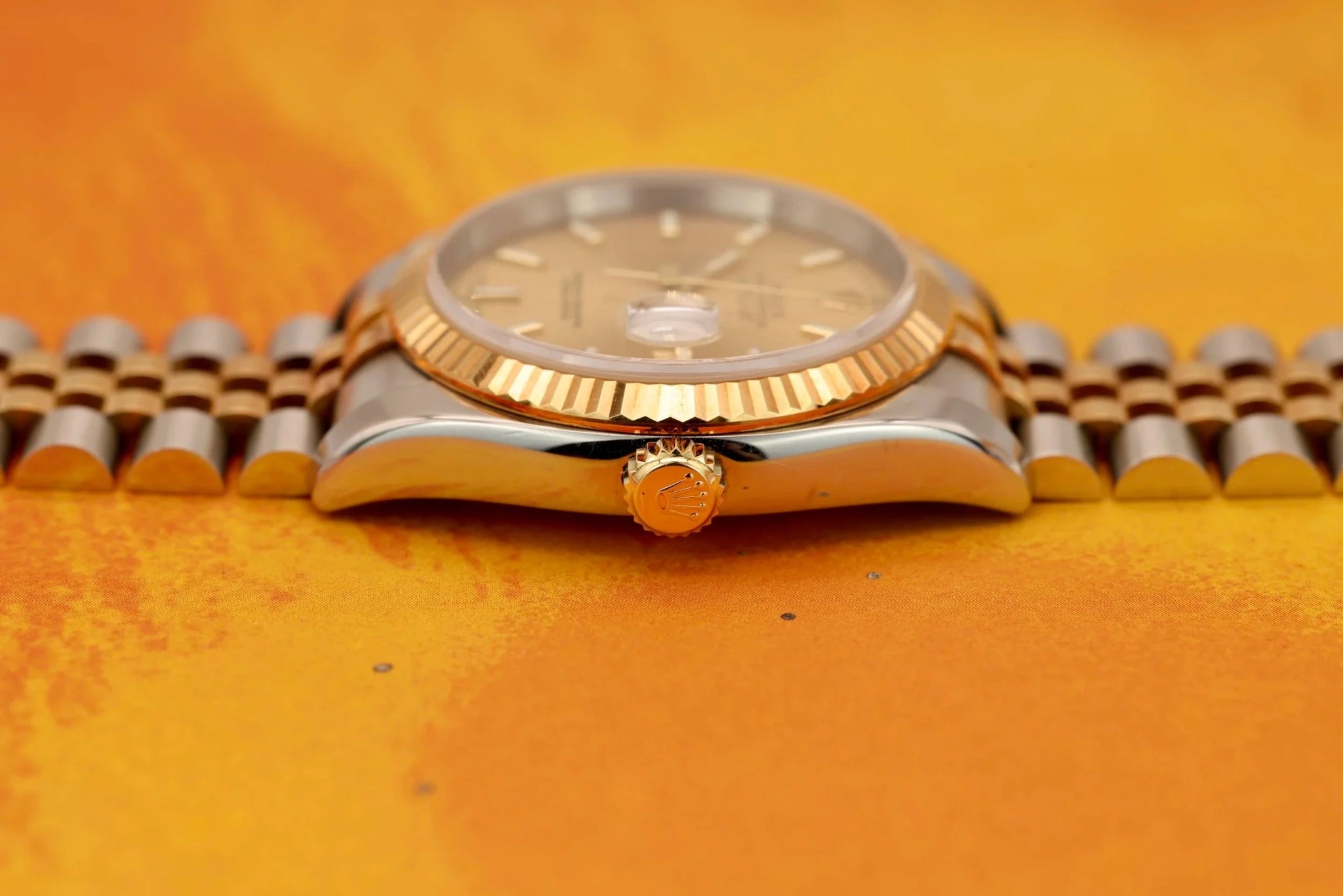 2004 Rolex Datejust Ref. 116233 | Champagne Dial | Box and Papers - Sierra Time Co