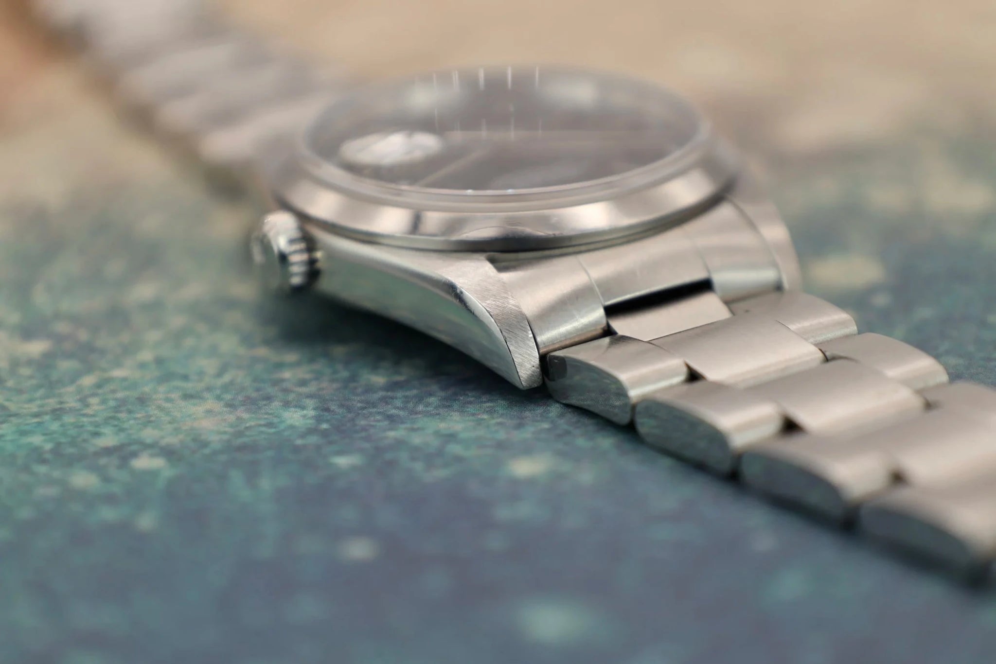 2004 Rolex Datejust Ref. 16200 | Black Dial - Sierra Time Co