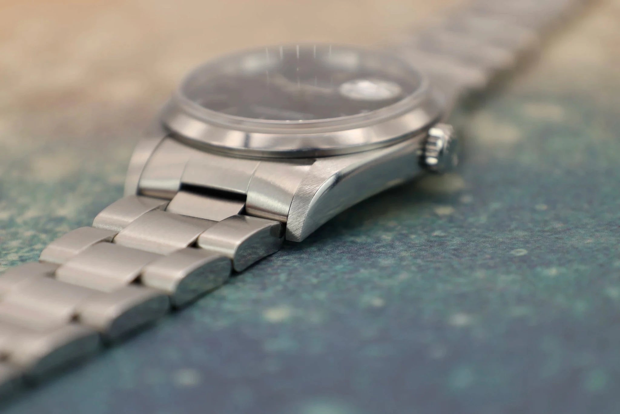 2004 Rolex Datejust Ref. 16200 | Black Dial - Sierra Time Co
