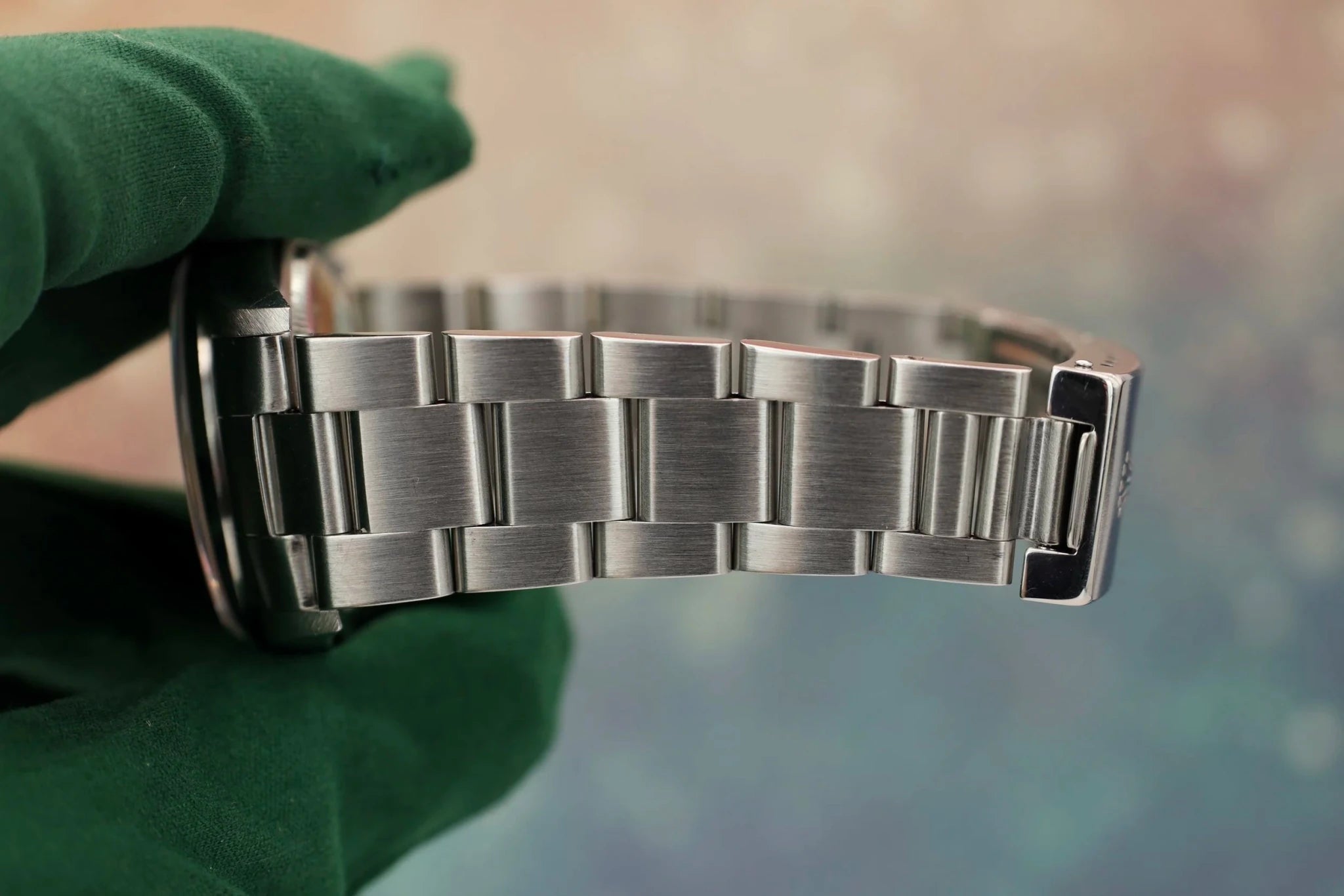 2004 Rolex Datejust Ref. 16200 | Black Dial - Sierra Time Co