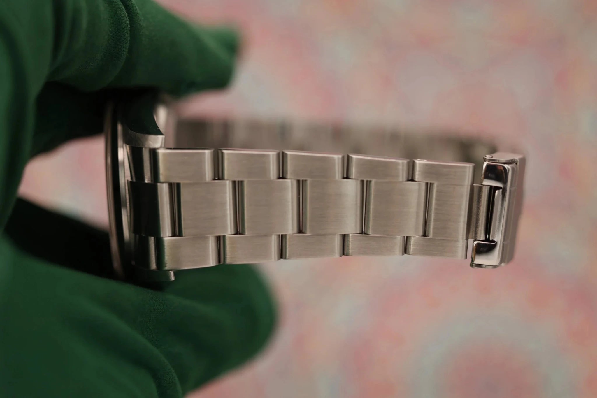 2004 Rolex Explorer I Ref. 114270 | Excellent Condition | Box and Papers - Sierra Time Co