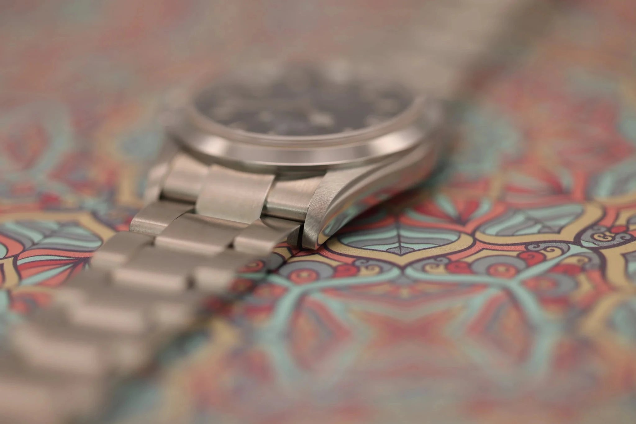2004 Rolex Explorer I Ref. 114270 | Excellent Condition | Box and Papers - Sierra Time Co