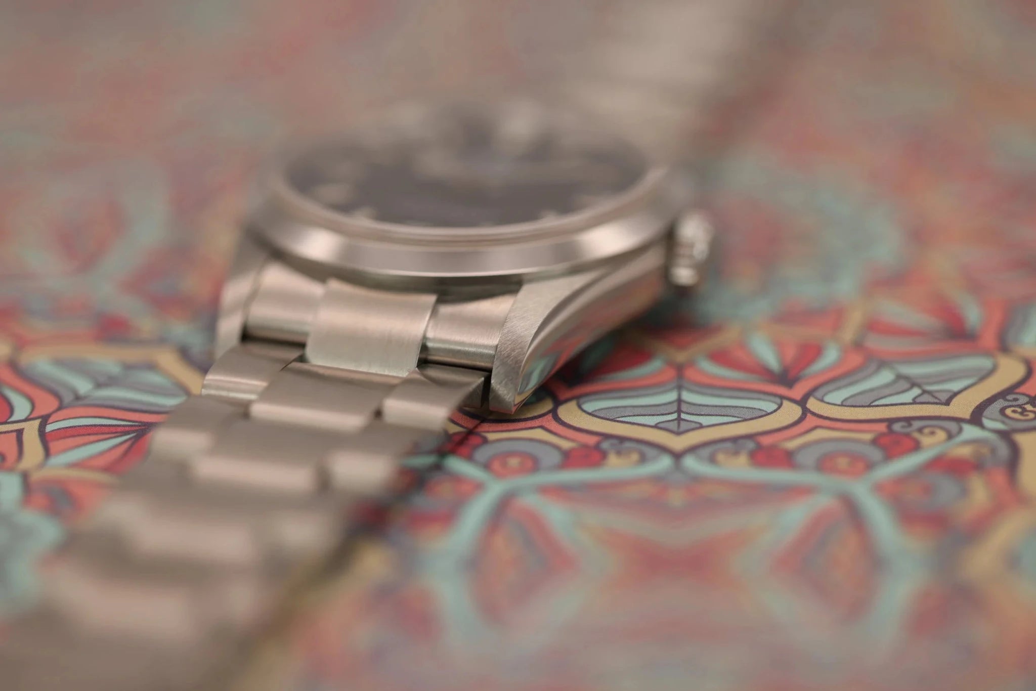 2004 Rolex Explorer I Ref. 114270 | Excellent Condition | Box and Papers - Sierra Time Co