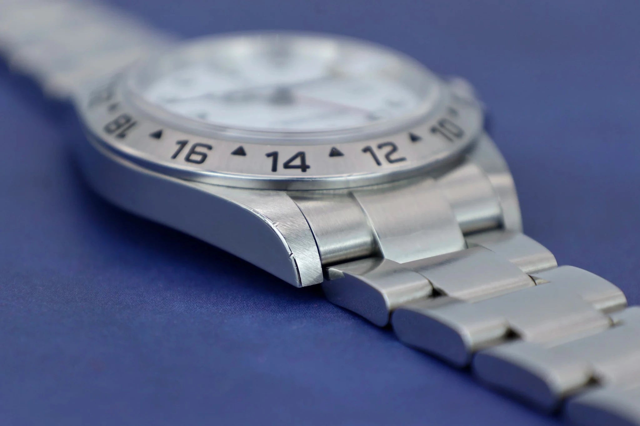 2004 Rolex Explorer II Ref. 16570 Polar | Box and Papers - Sierra Time Co