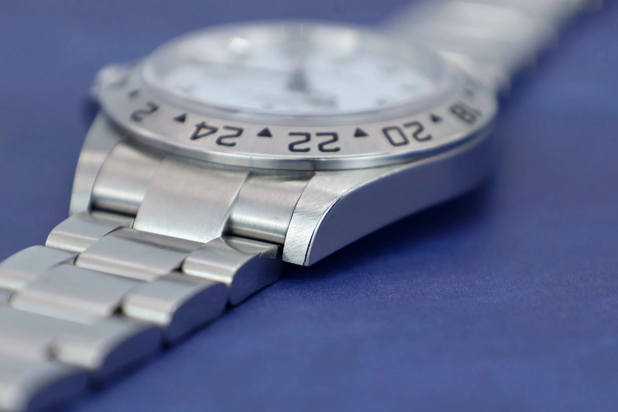 2004 Rolex Explorer II Ref. 16570 Polar | Box and Papers - Sierra Time Co