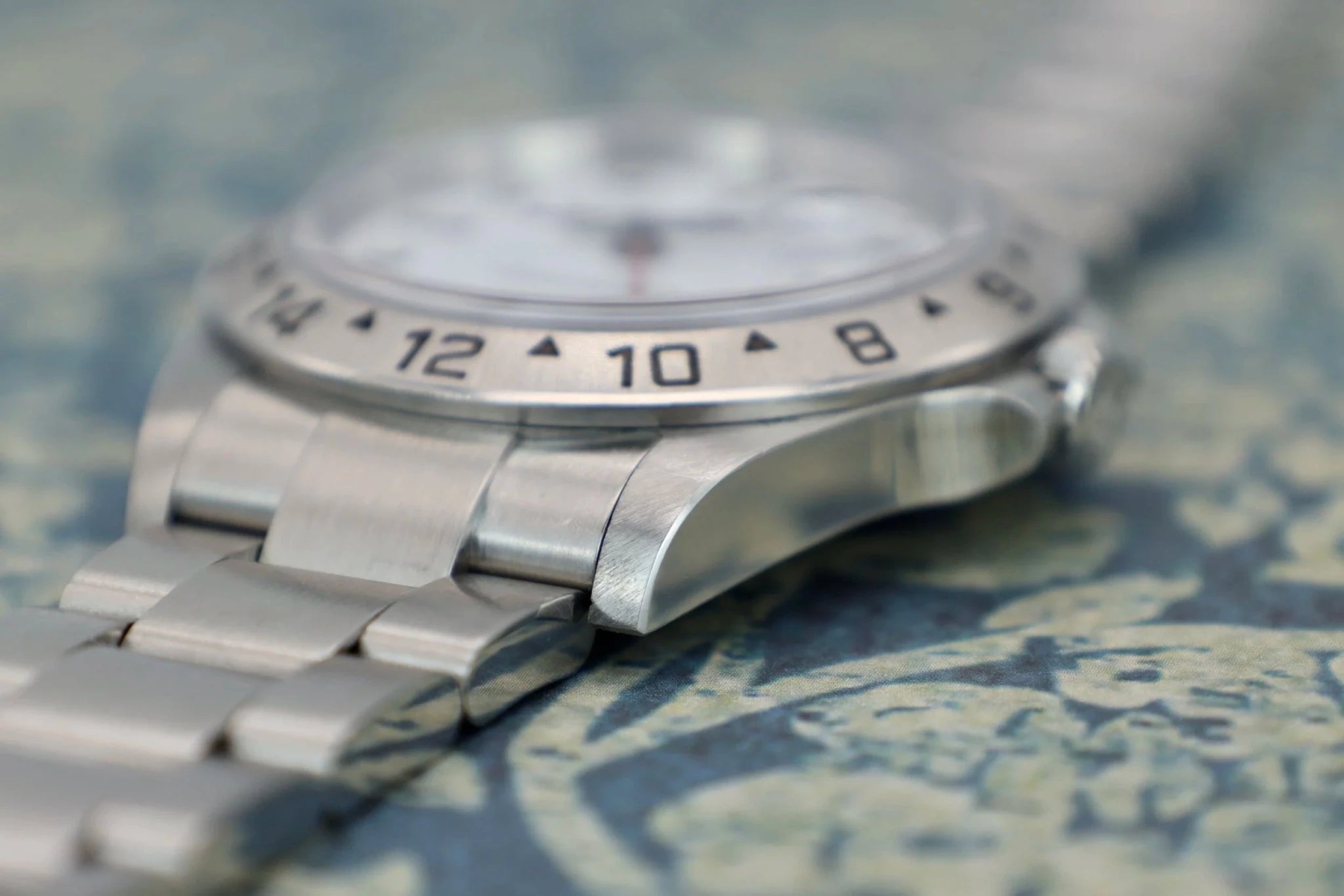 2004 Rolex Explorer II Ref. 16570 Polar | Full Set - Sierra Time Co