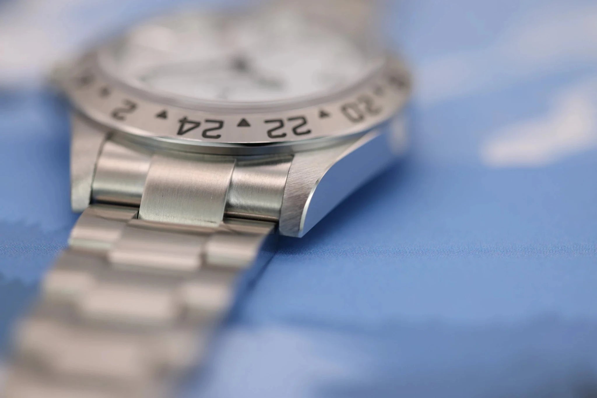 2004 Rolex Explorer II Ref. 16570 Polar | No-Holes Case - Sierra Time Co