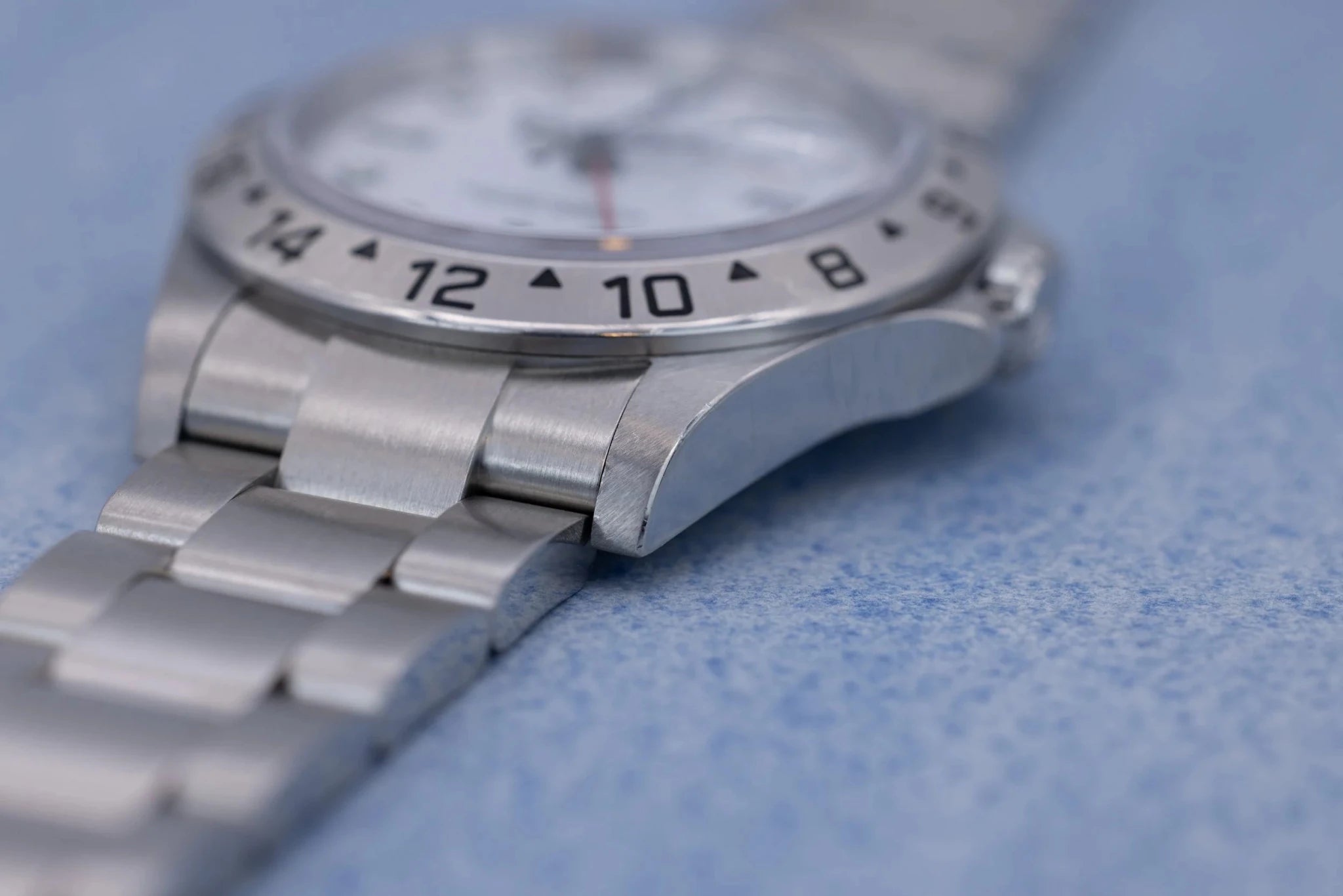 2004 Rolex Explorer II Ref. 16570 Polar | No-Holes Case | Box and Papers - Sierra Time Co