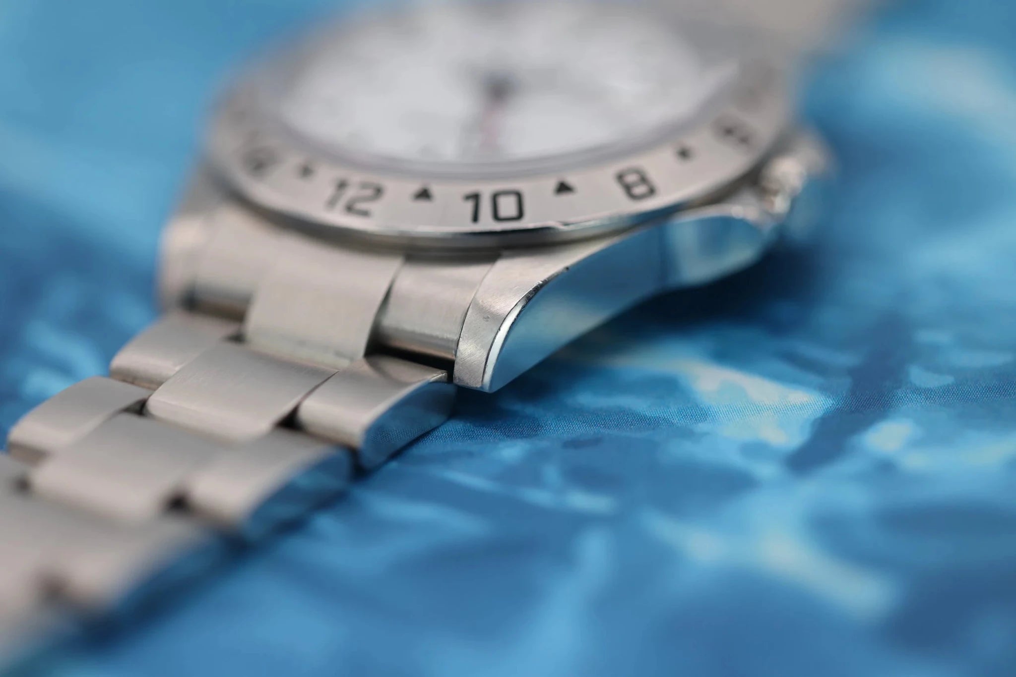 2004 Rolex Explorer II Ref. 16570 Polar | No-Holes Case | Serviced - Sierra Time Co