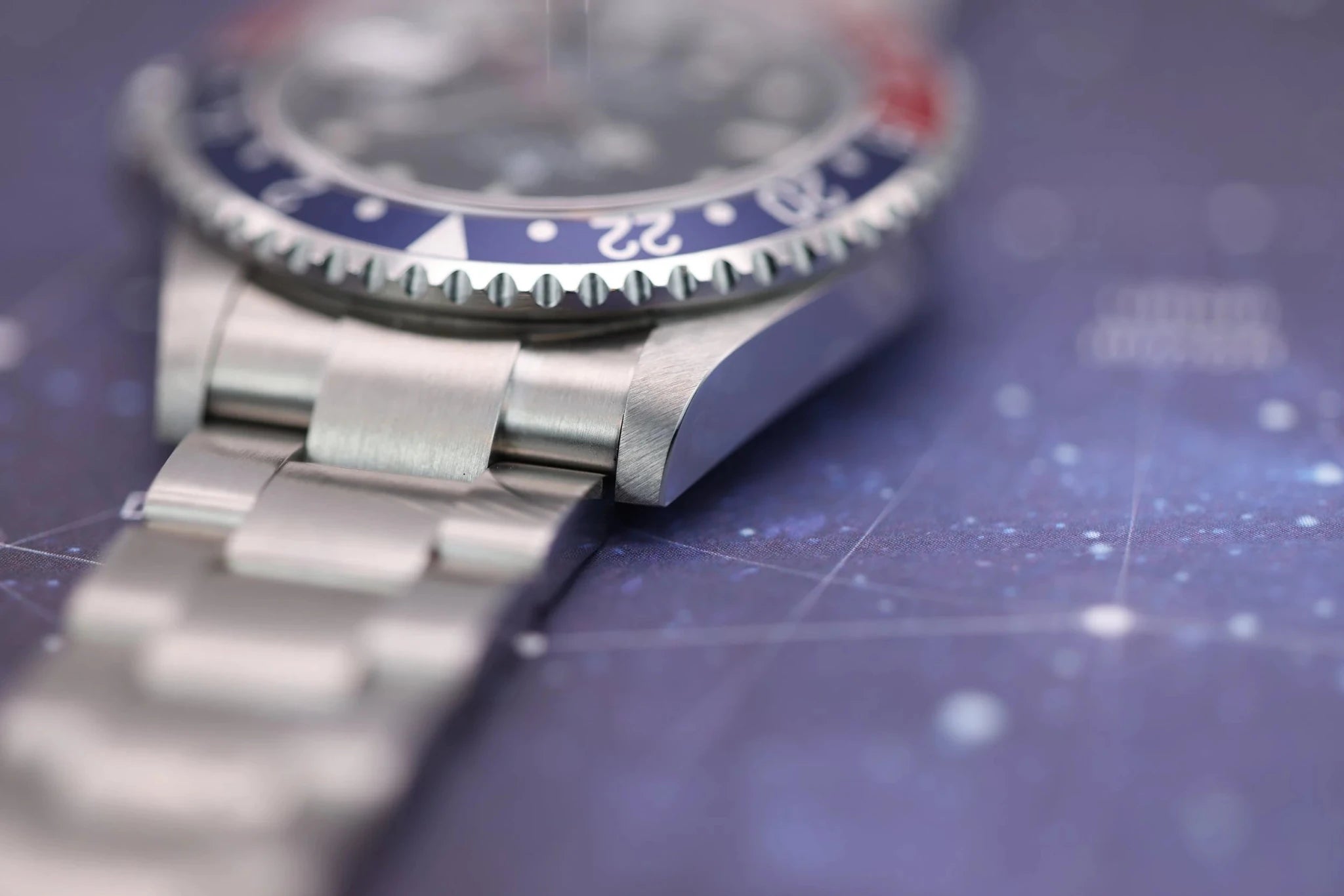 2004 Rolex GMT Master II Ref. 16710 Pepsi | No-Holes Case | Box and Papers - Sierra Time Co