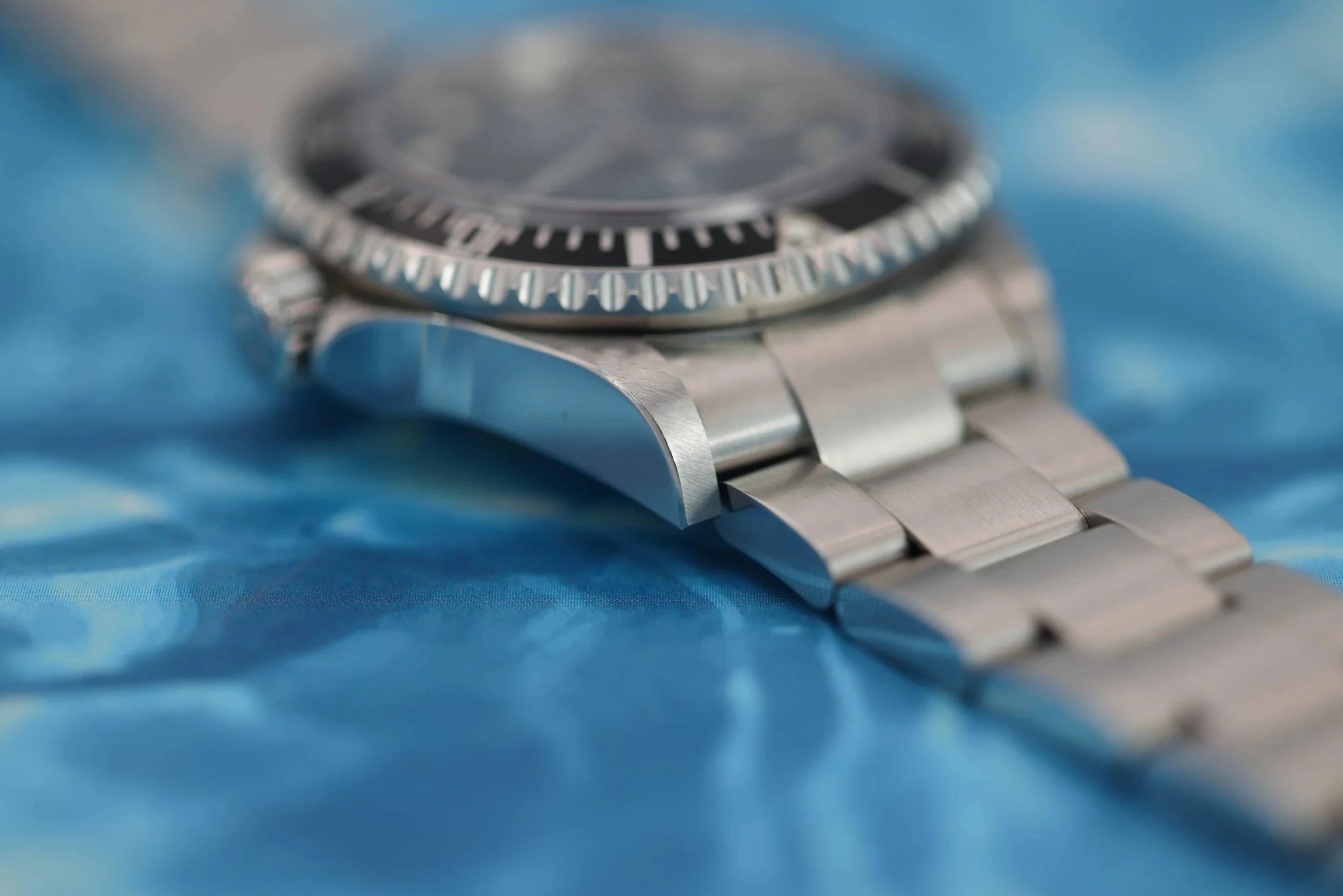 2004 Rolex Sea-Dweller Ref. 16600 | Mint Condition | Box and Papers - Sierra Time Co