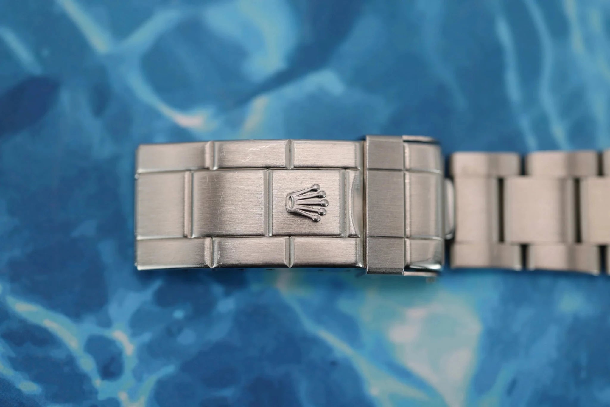 2004 Rolex Sea-Dweller Ref. 16600 | Mint Condition | Box and Papers - Sierra Time Co