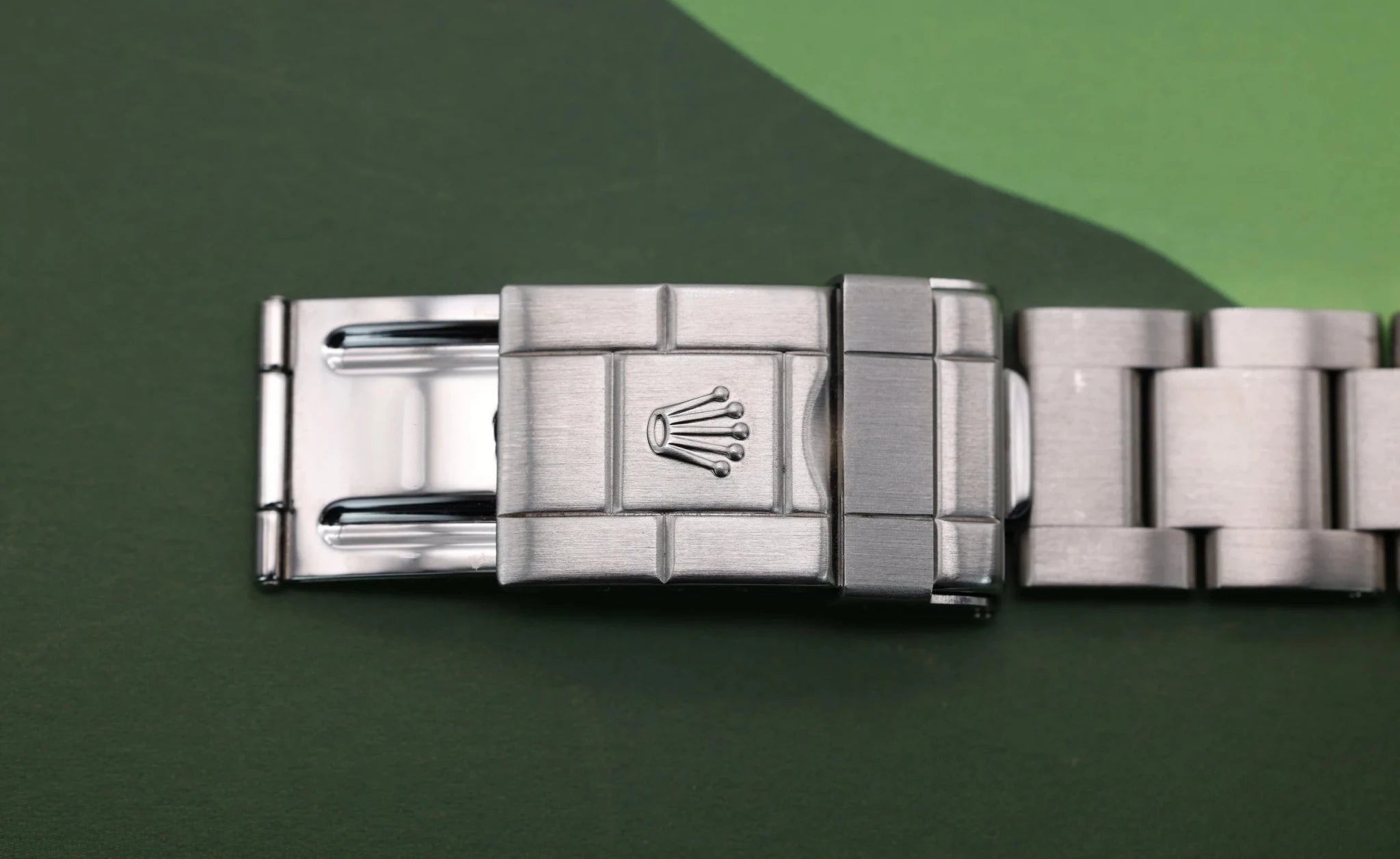 2005 Rolex Explorer II Ref. 16570 Polar | Mint Condition | Box and Papers - Sierra Time Co