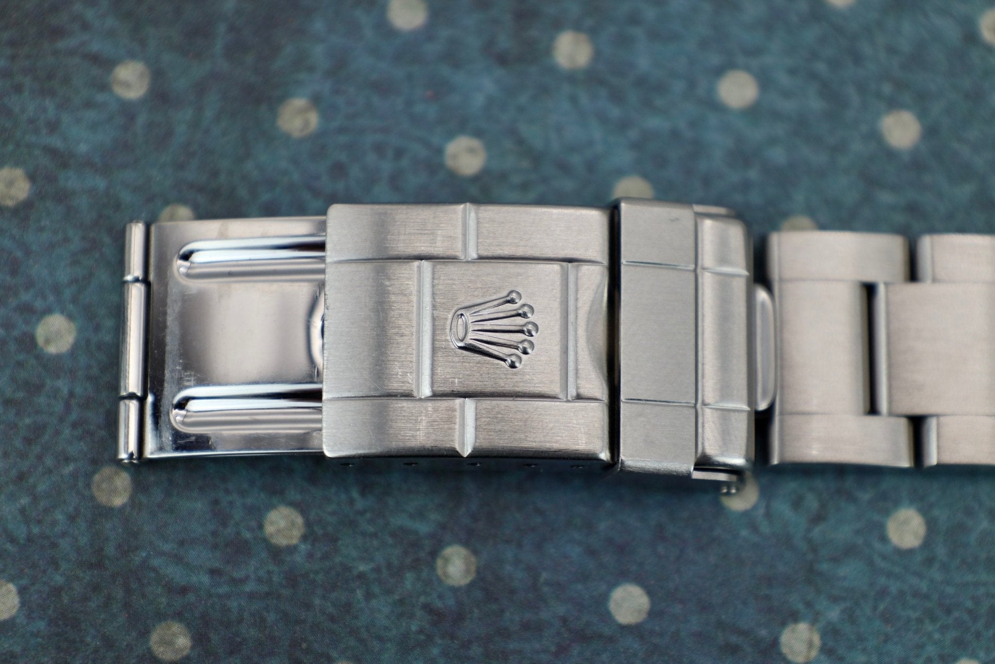 2005 Rolex Explorer II Ref. 16570 Polar | Mint | Full Set - Sierra Time Co