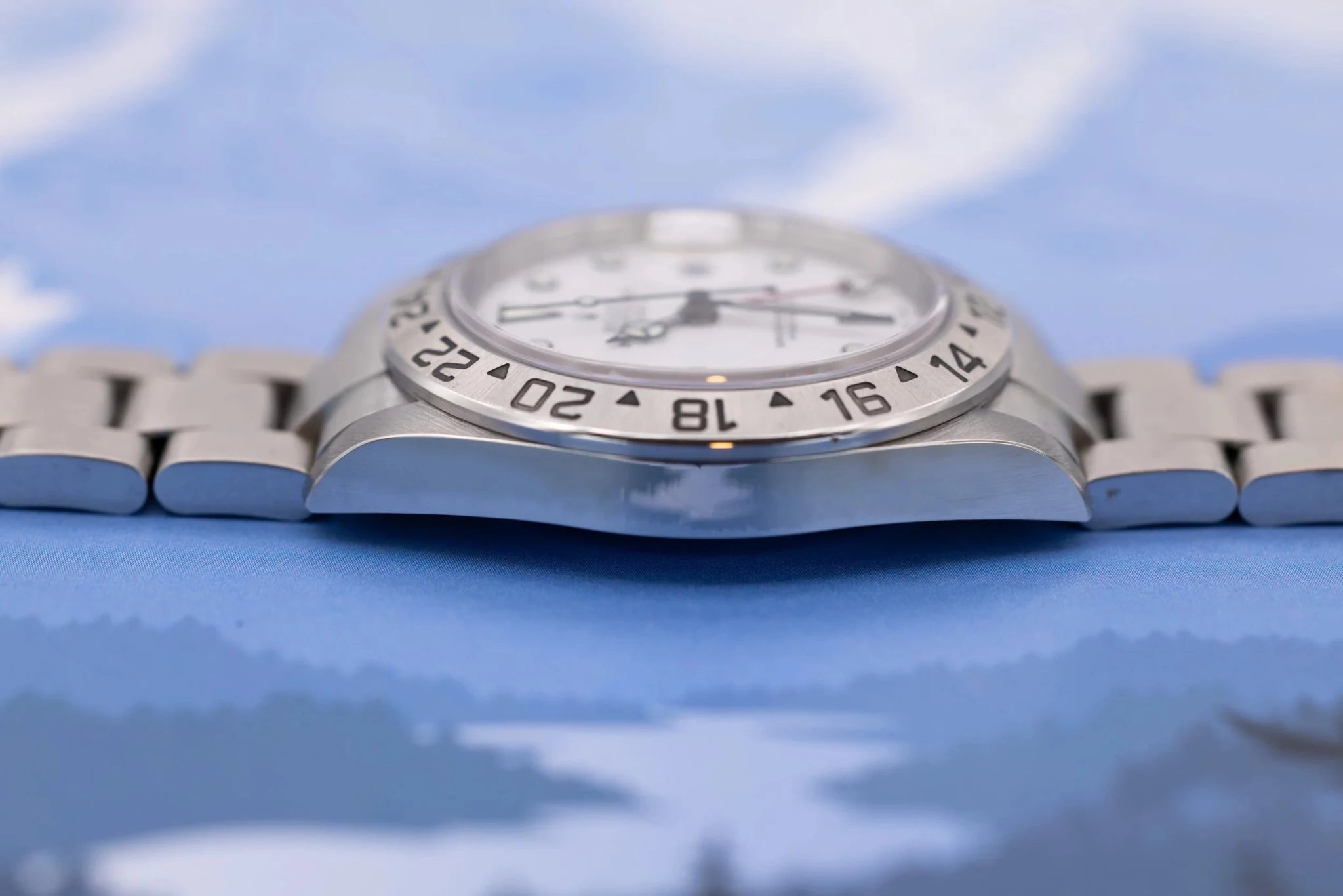 2005 Rolex Explorer II Ref. 16570 Polar | No-Holes Case | Box and Papers - Sierra Time Co