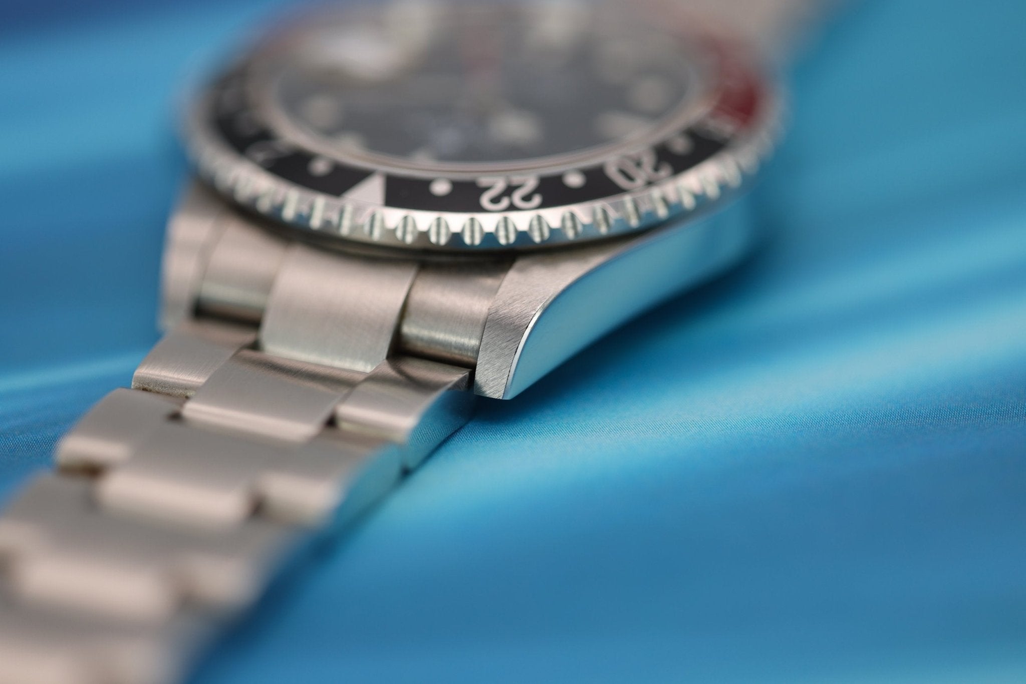 2005 Rolex GMT Master II Ref. 16710 Coke | No-Holes Case | Box and Papers - Sierra Time Co