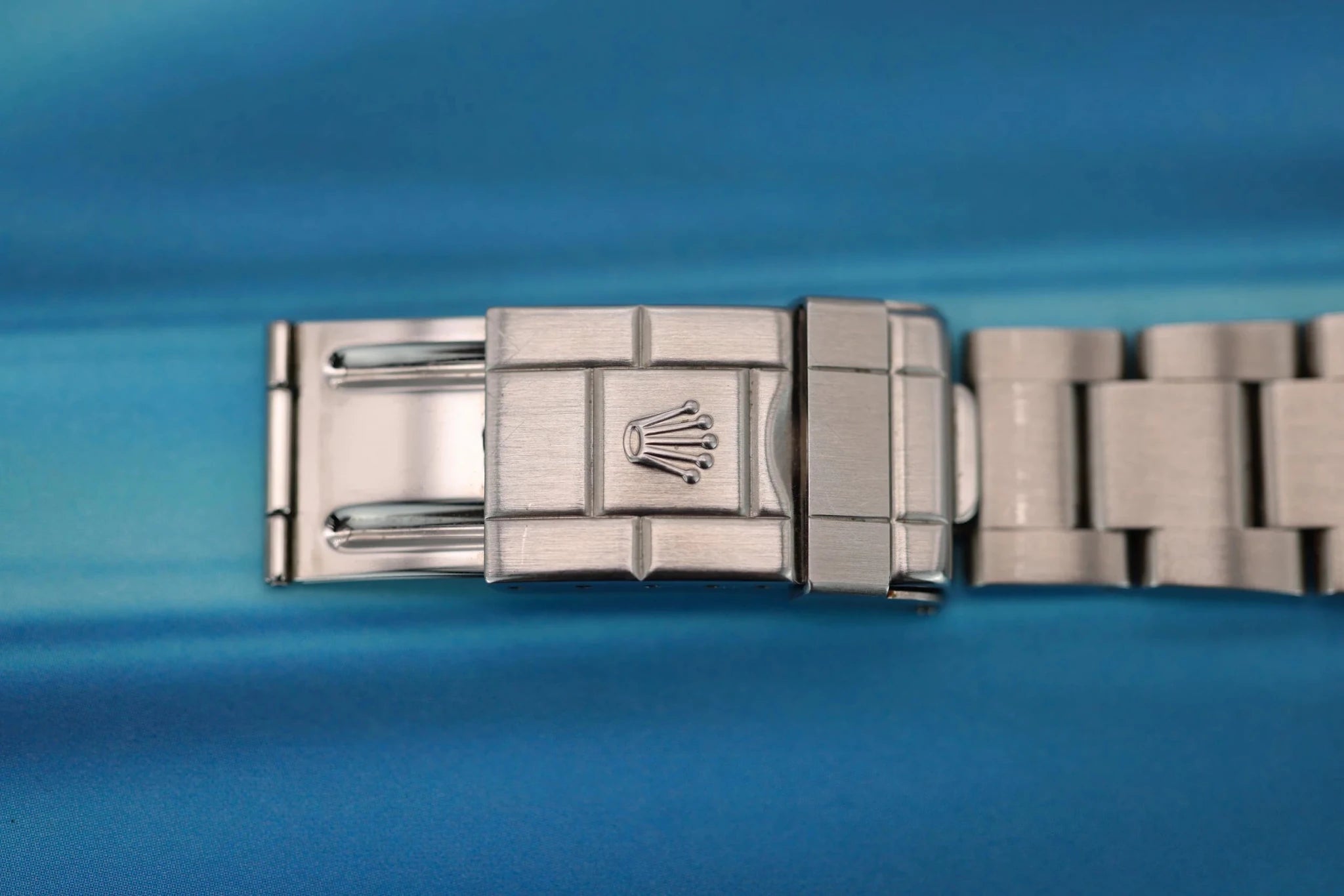 2005 Rolex GMT Master II Ref. 16710 Coke | No-Holes Case | Box and Papers - Sierra Time Co