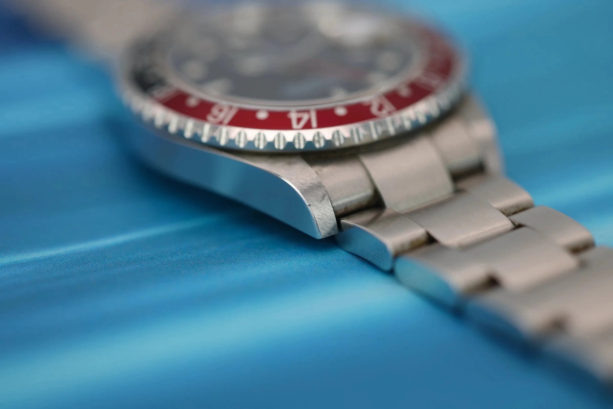 2005 Rolex GMT Master II Ref. 16710 Coke | No-Holes Case | Box and Papers - Sierra Time Co