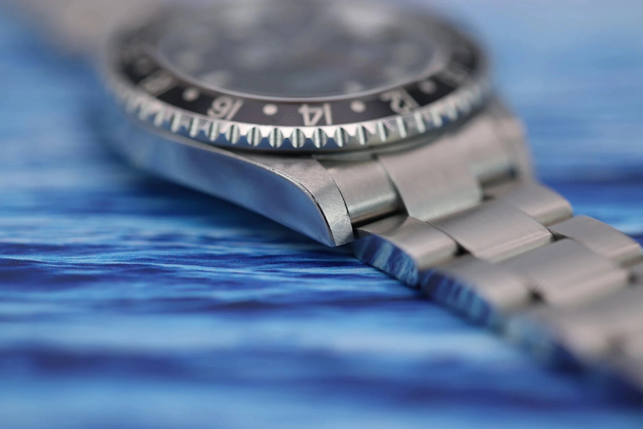 2005 Rolex GMT Master II Ref. 16710 | No-Holes Case | Box and Papers - Sierra Time Co