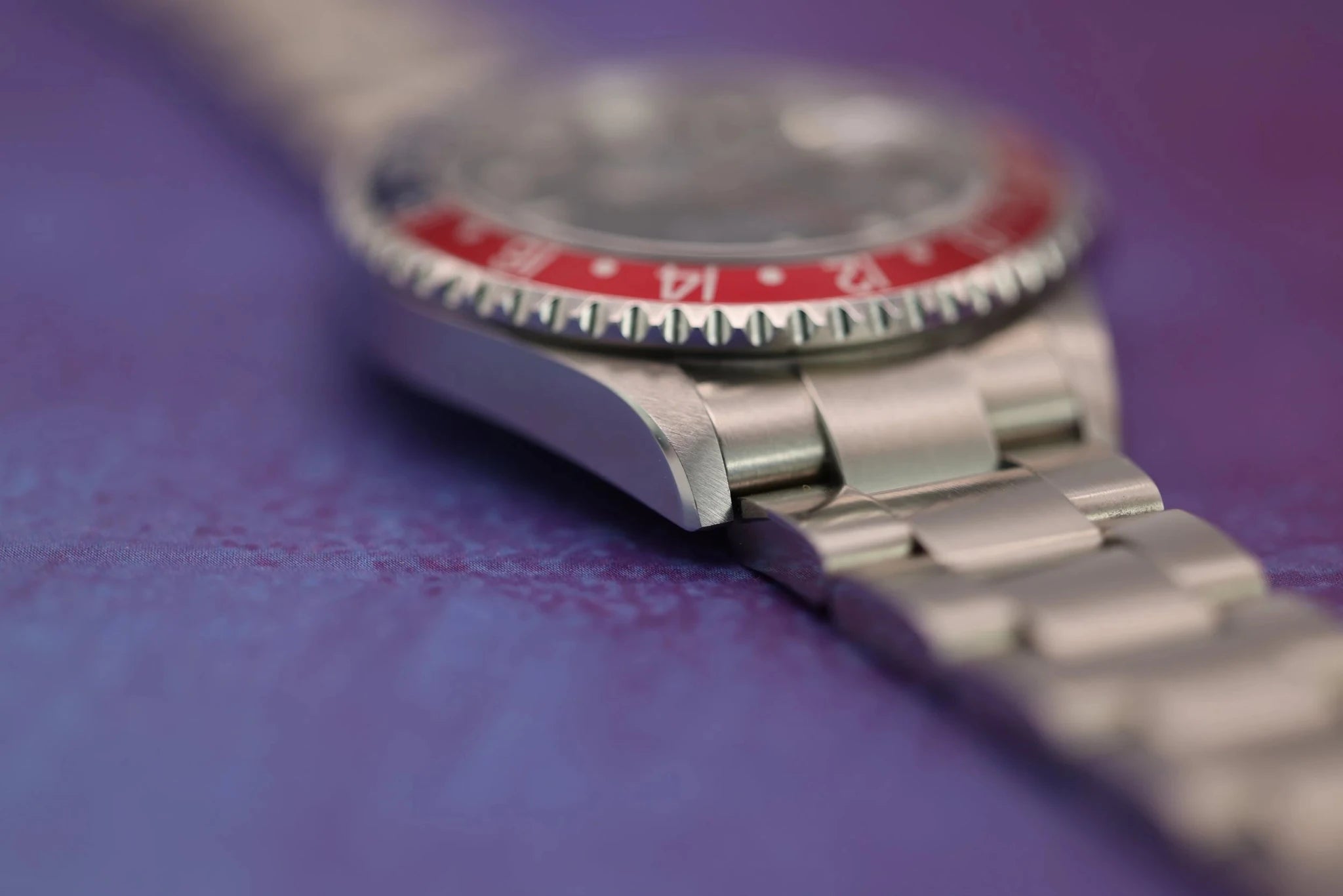 2005 Rolex GMT Master II Ref. 16710 Pepsi | No-Holes Case | Box and Papers - Sierra Time Co