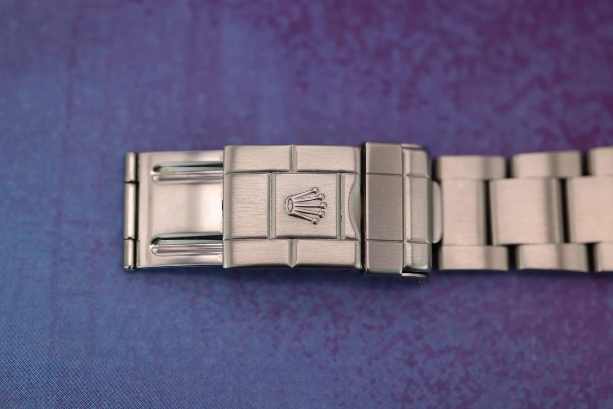 2005 Rolex GMT Master II Ref. 16710 Pepsi | No-Holes Case | Box and Papers - Sierra Time Co