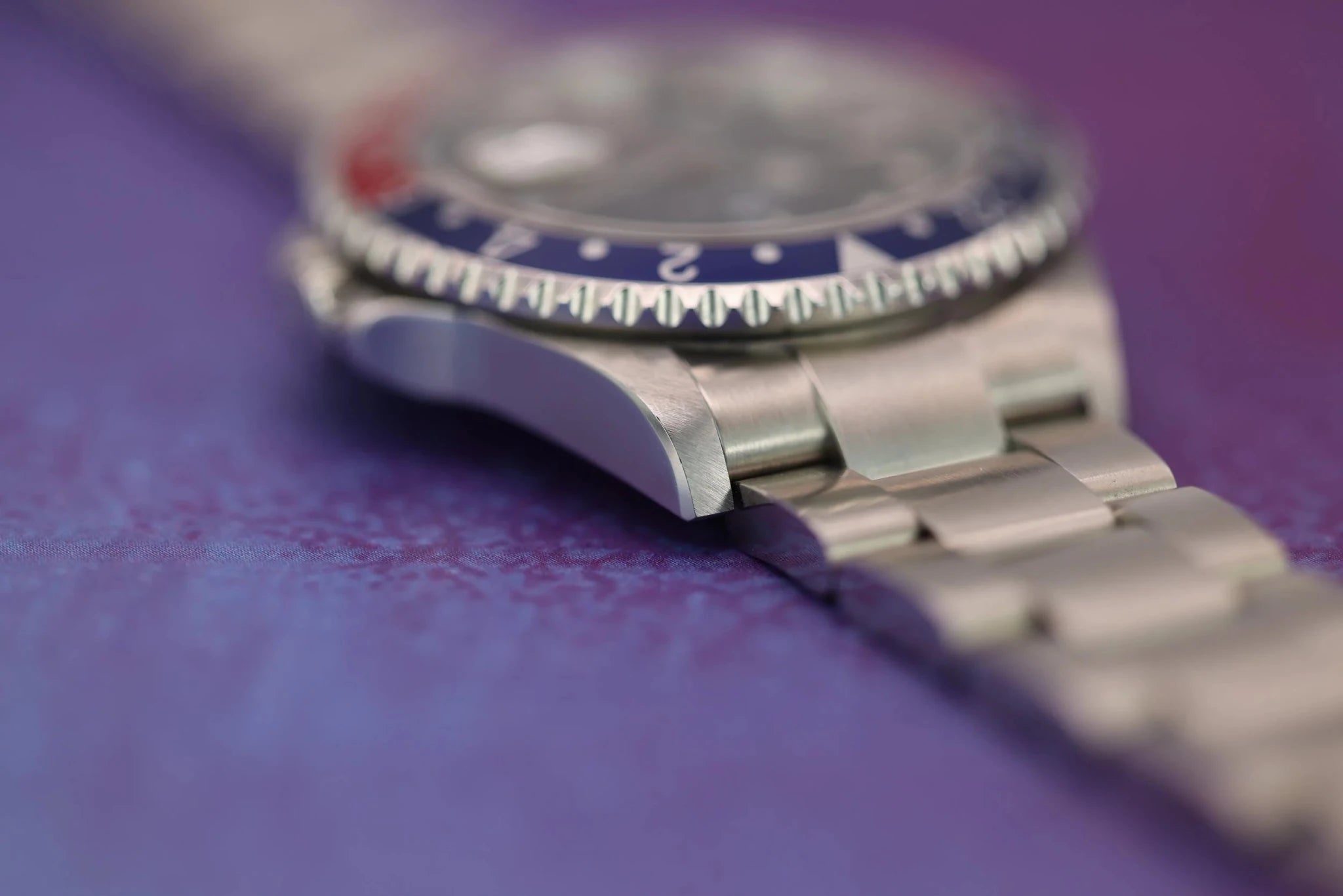 2005 Rolex GMT Master II Ref. 16710 Pepsi | No-Holes Case | Box and Papers - Sierra Time Co