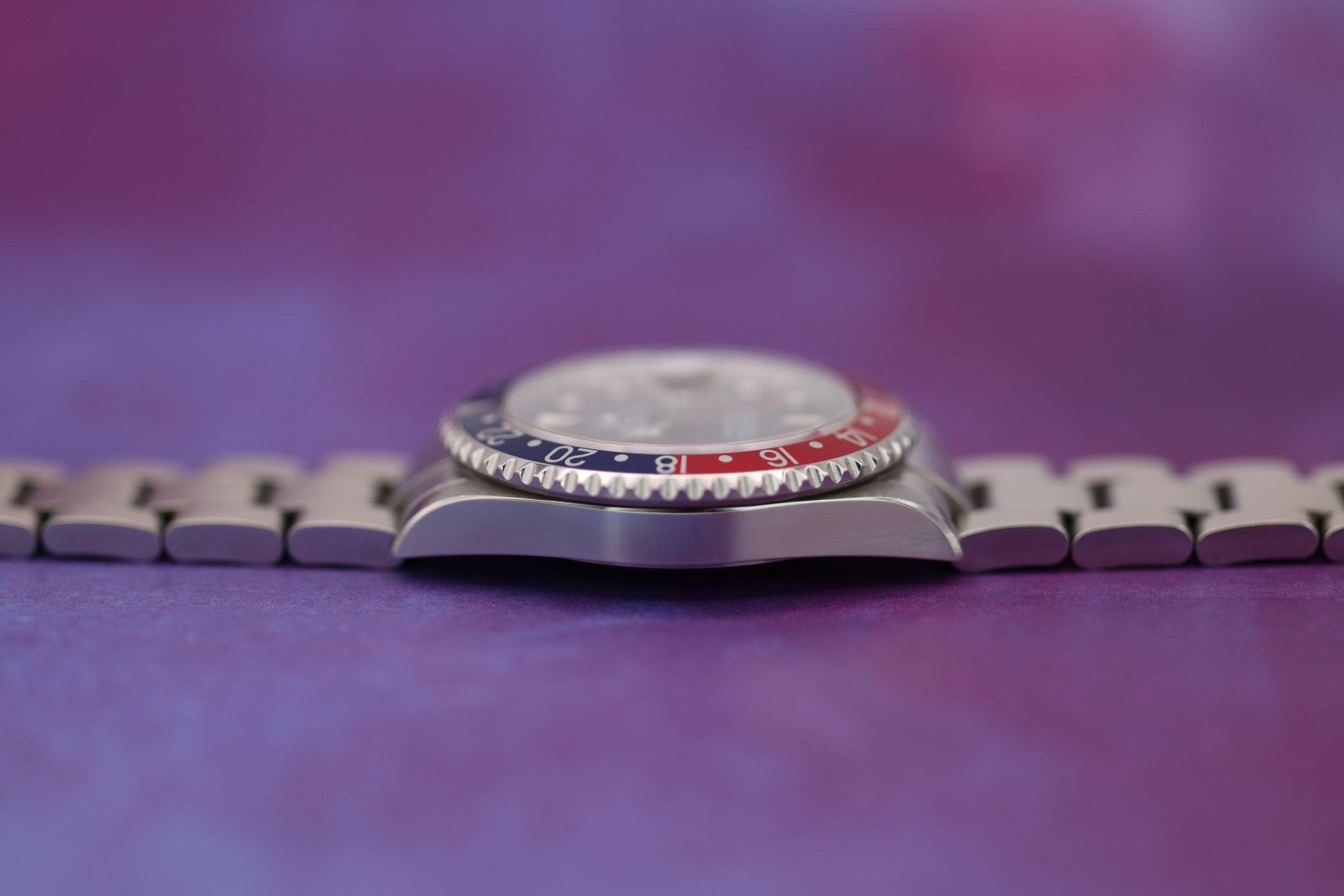 2005 Rolex GMT Master II Ref. 16710 Pepsi | No-Holes Case | Box and Papers - Sierra Time Co