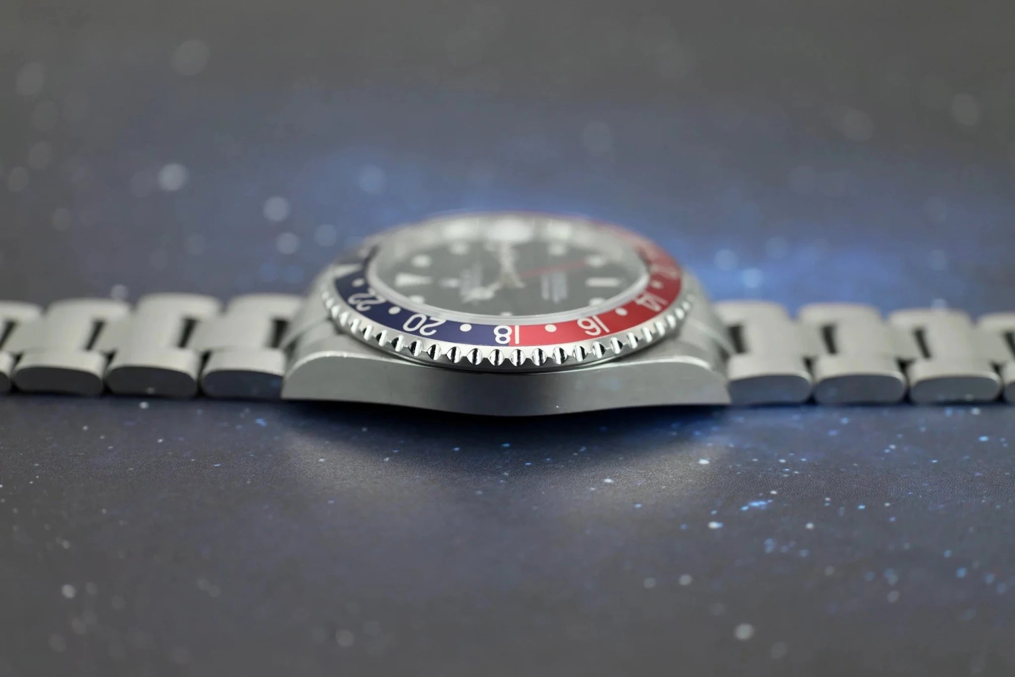 2005 Rolex GMT Master II Ref. 16710 Pepsi | Unpolished | Papers - Sierra Time Co