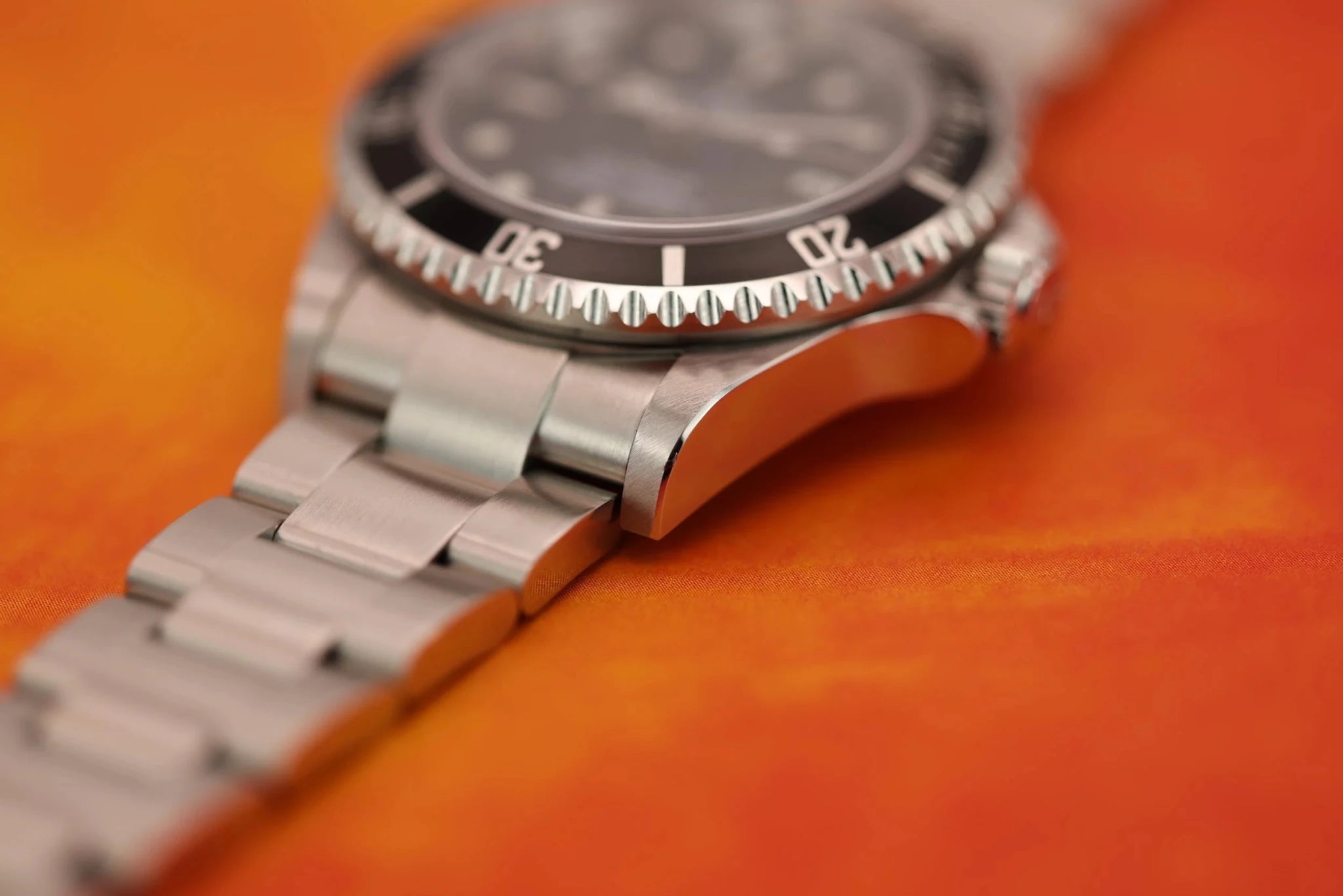 2005 Rolex Sea Dweller Ref. 16600 | Box and Papers | Excellent Condition - Sierra Time Co