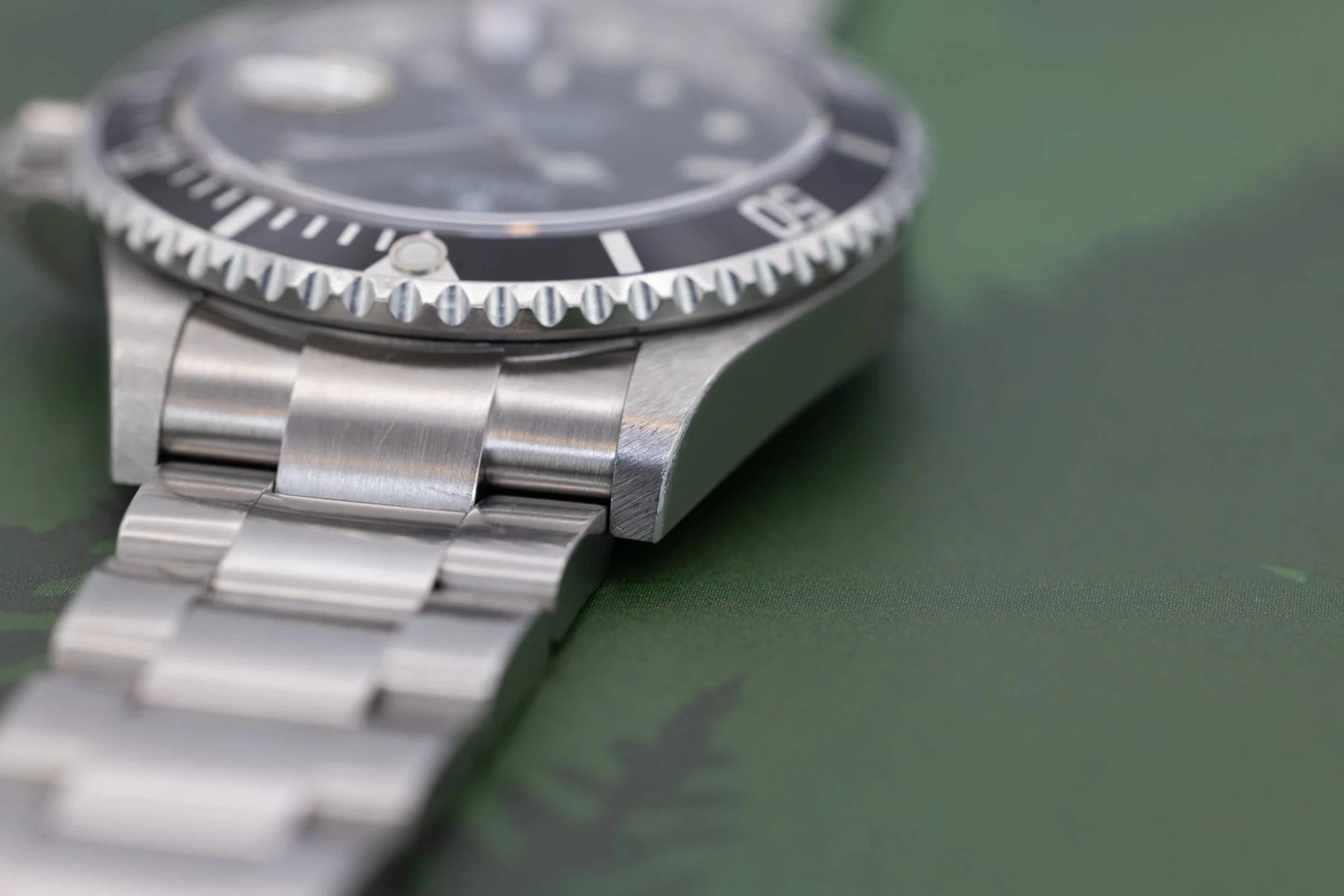 2005 Rolex Submariner Date Ref. 16610 | Box and Papers - Sierra Time Co