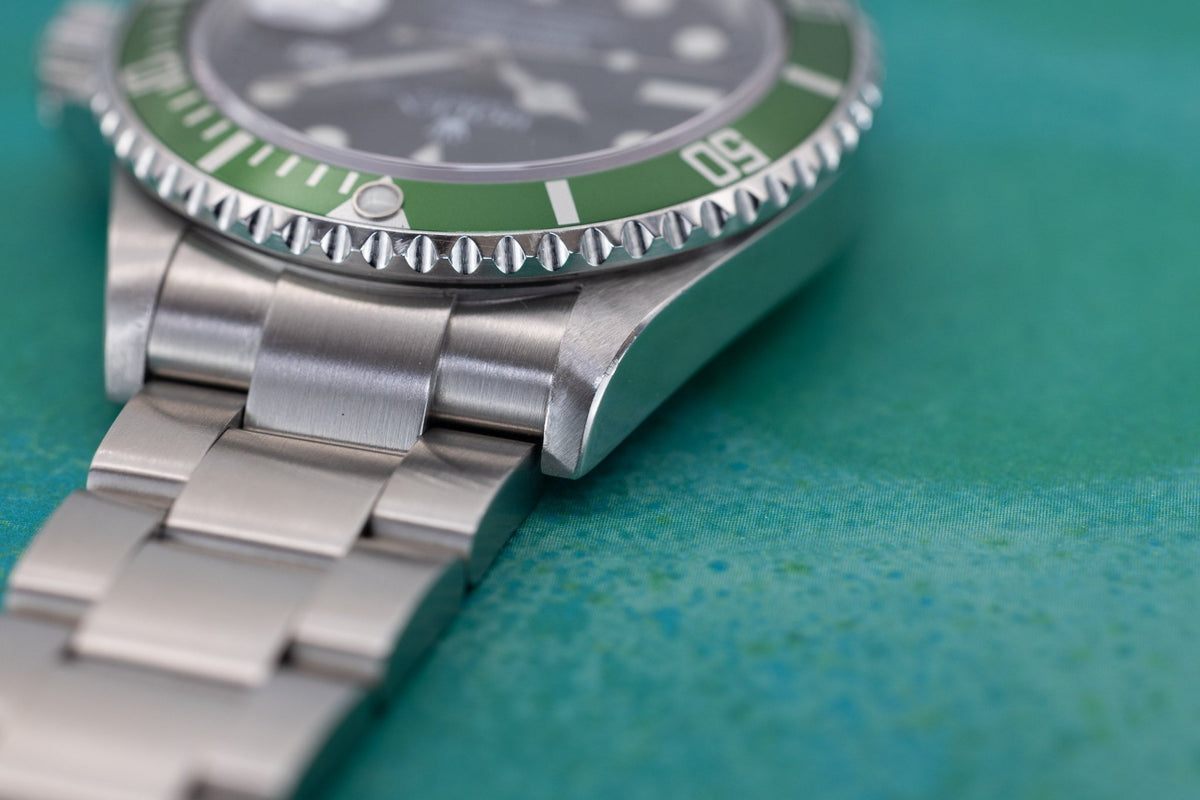 2005 Rolex Submariner Date Ref. 16610LV Kermit | Box and Papers - Sierra Time Co