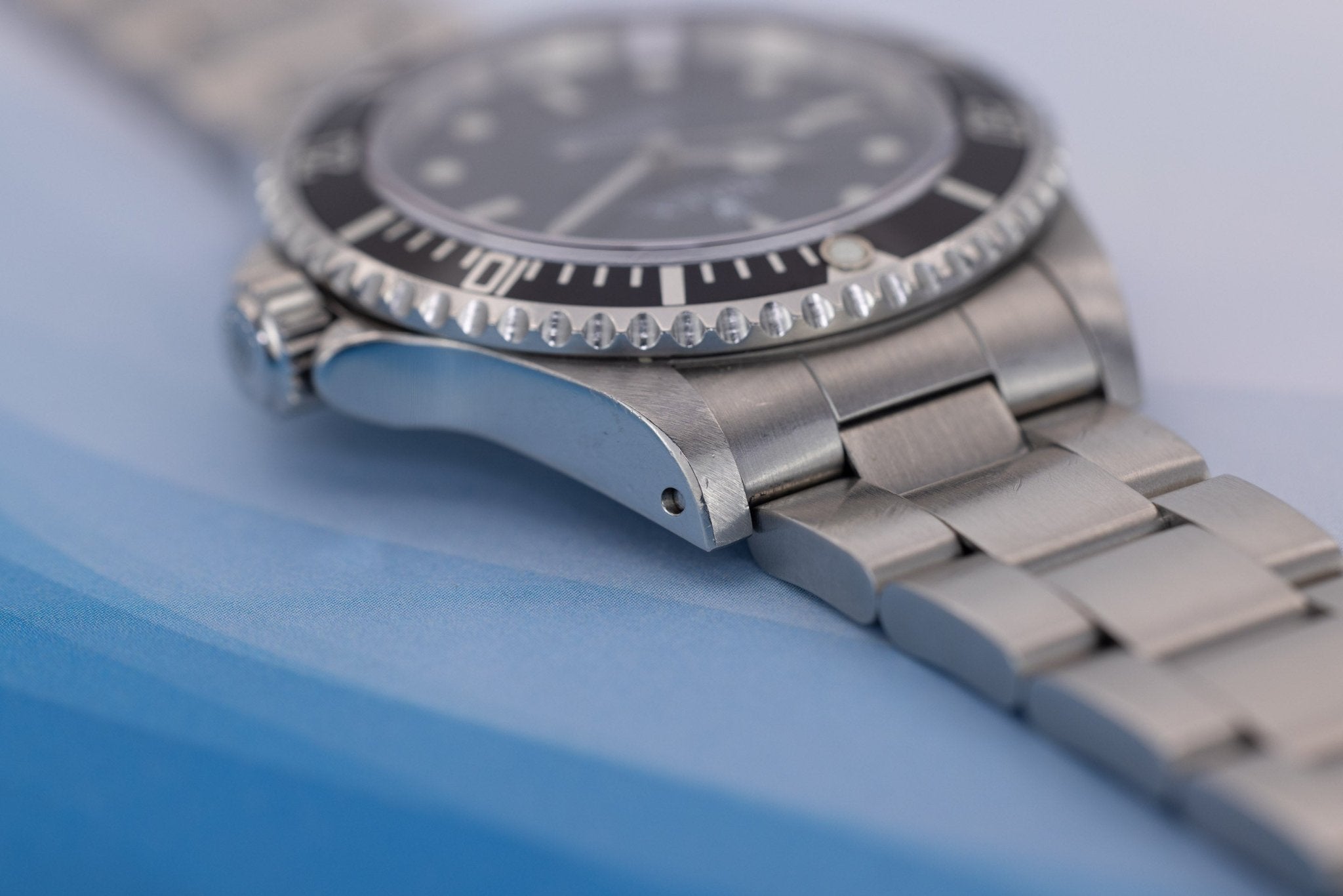 2005 Rolex Submariner Ref. 14060M | 2-Liner | Box and Papers | RSC Card - Sierra Time Co