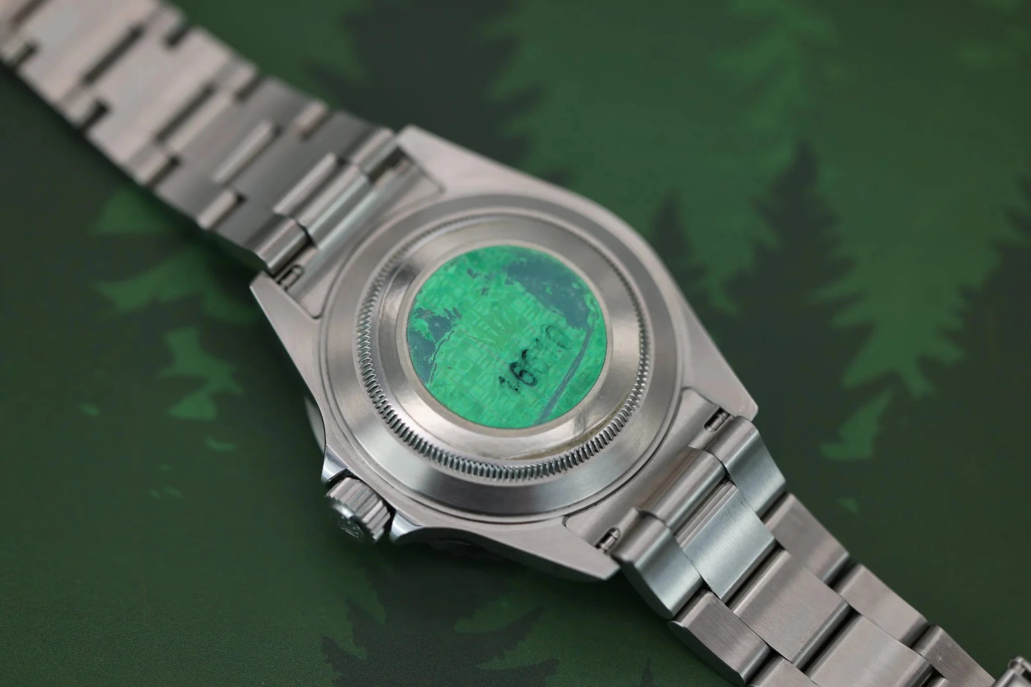 2005 Rolex Submariner Ref. 16610LV Kermit | Like New | Box and Papers - Sierra Time Co