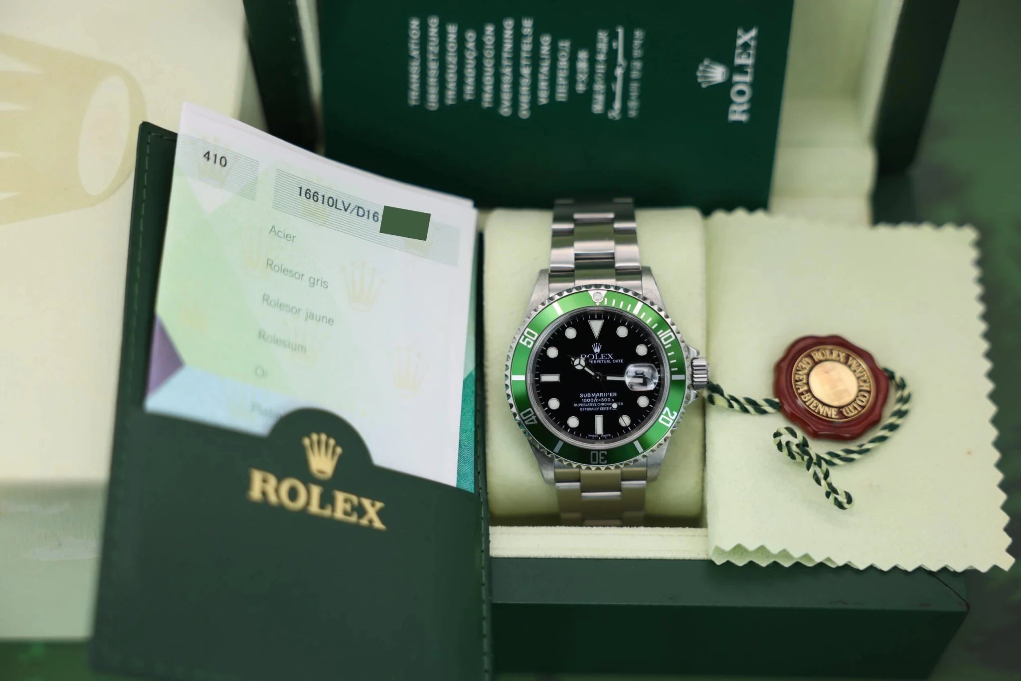 2005 Rolex Submariner Ref. 16610LV Kermit | Like New | Box and Papers - Sierra Time Co