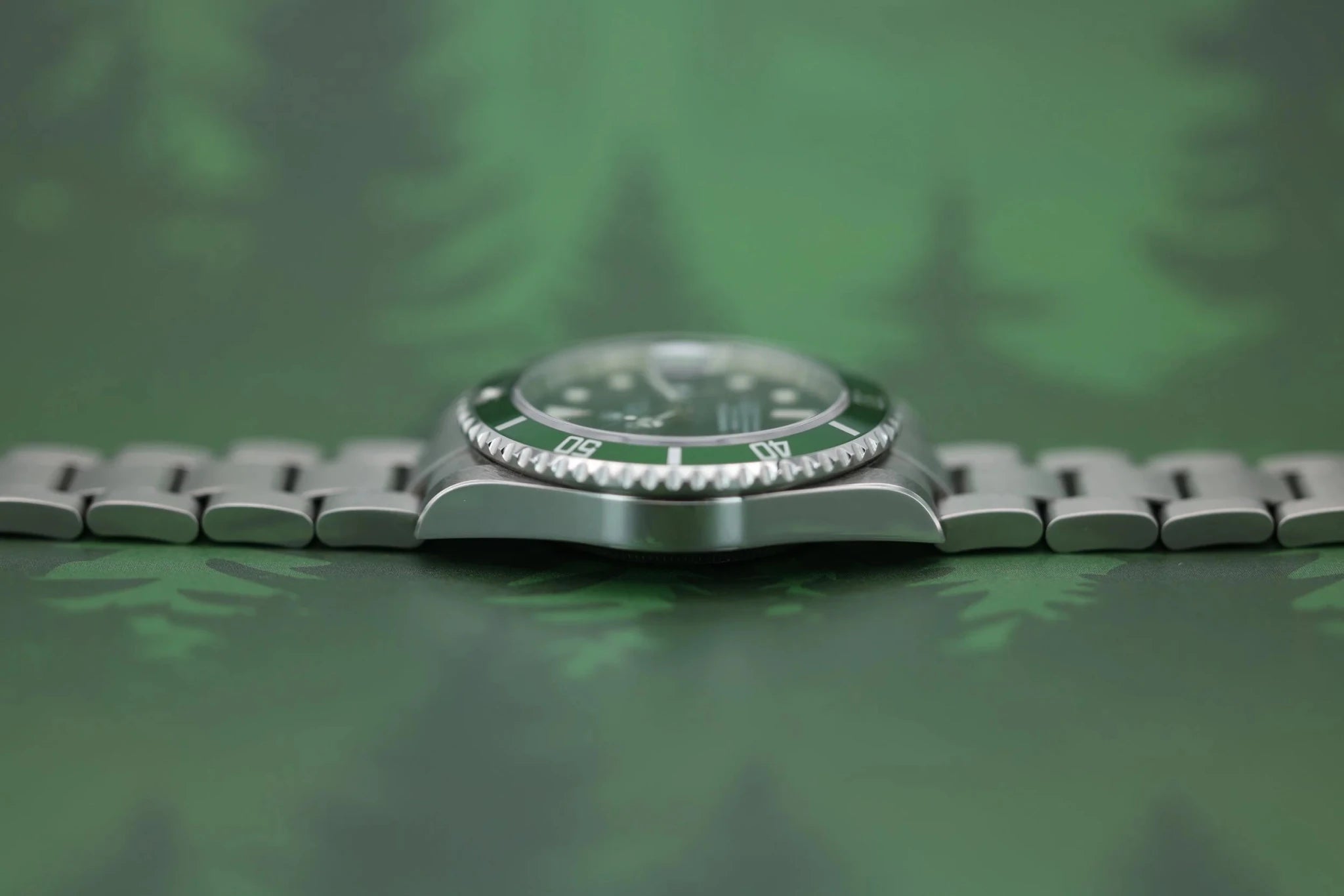 2005 Rolex Submariner Ref. 16610LV Kermit | Like New | Box and Papers - Sierra Time Co