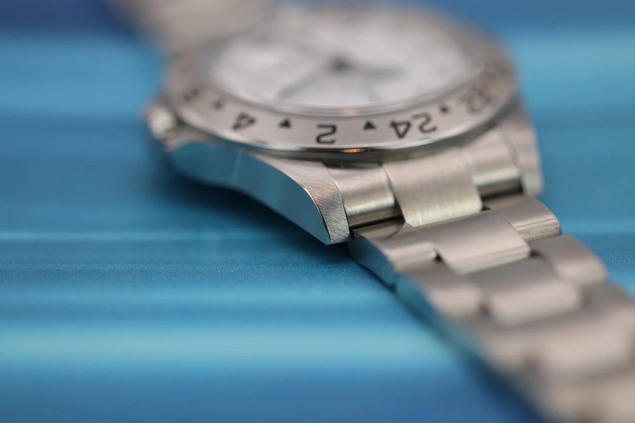 2006 Rolex Explorer II Ref. 167570 Polar | No-Holes Case - Sierra Time Co
