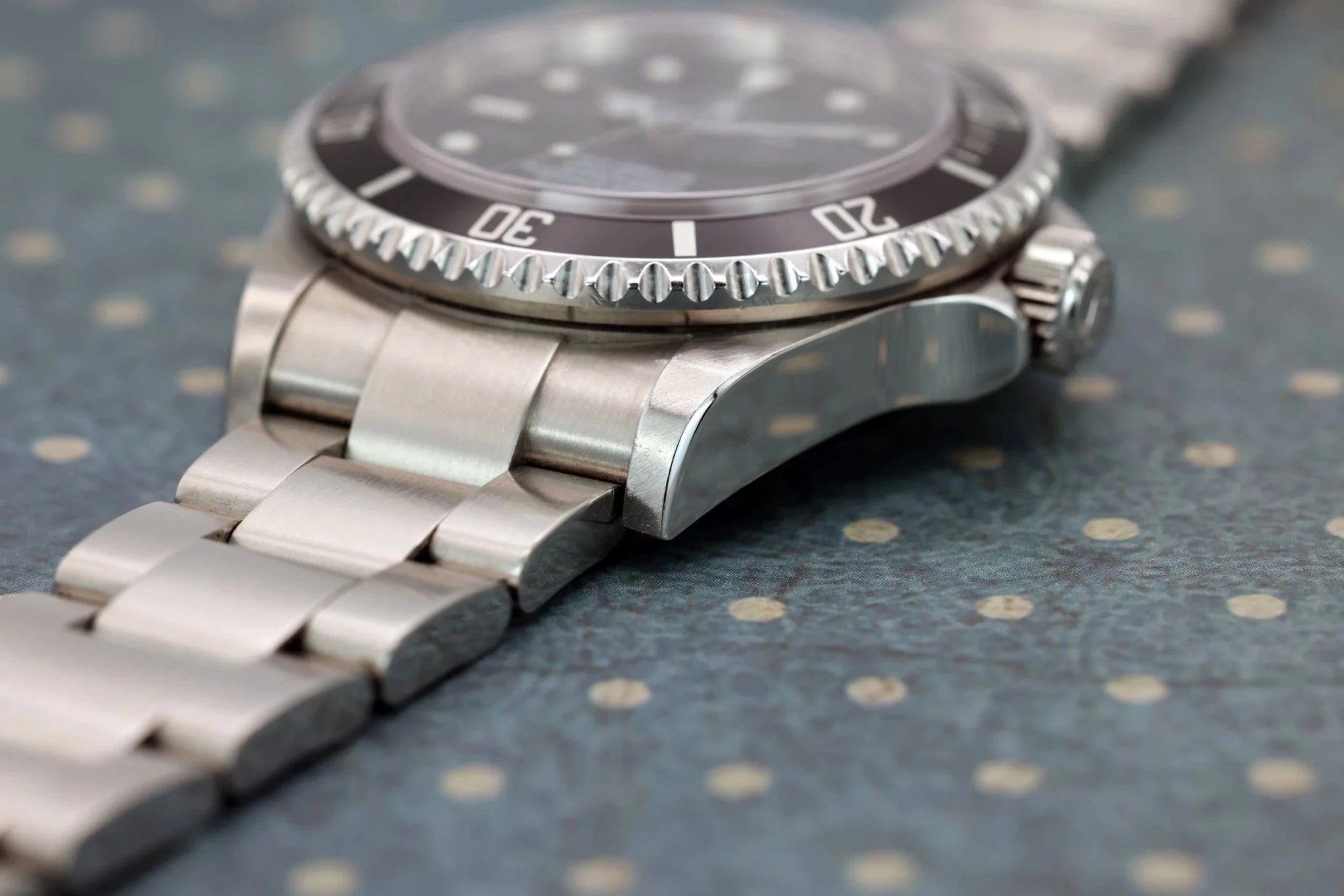 2006 Rolex Sea-Dweller Ref. 16600 | Box and Papers - Sierra Time Co