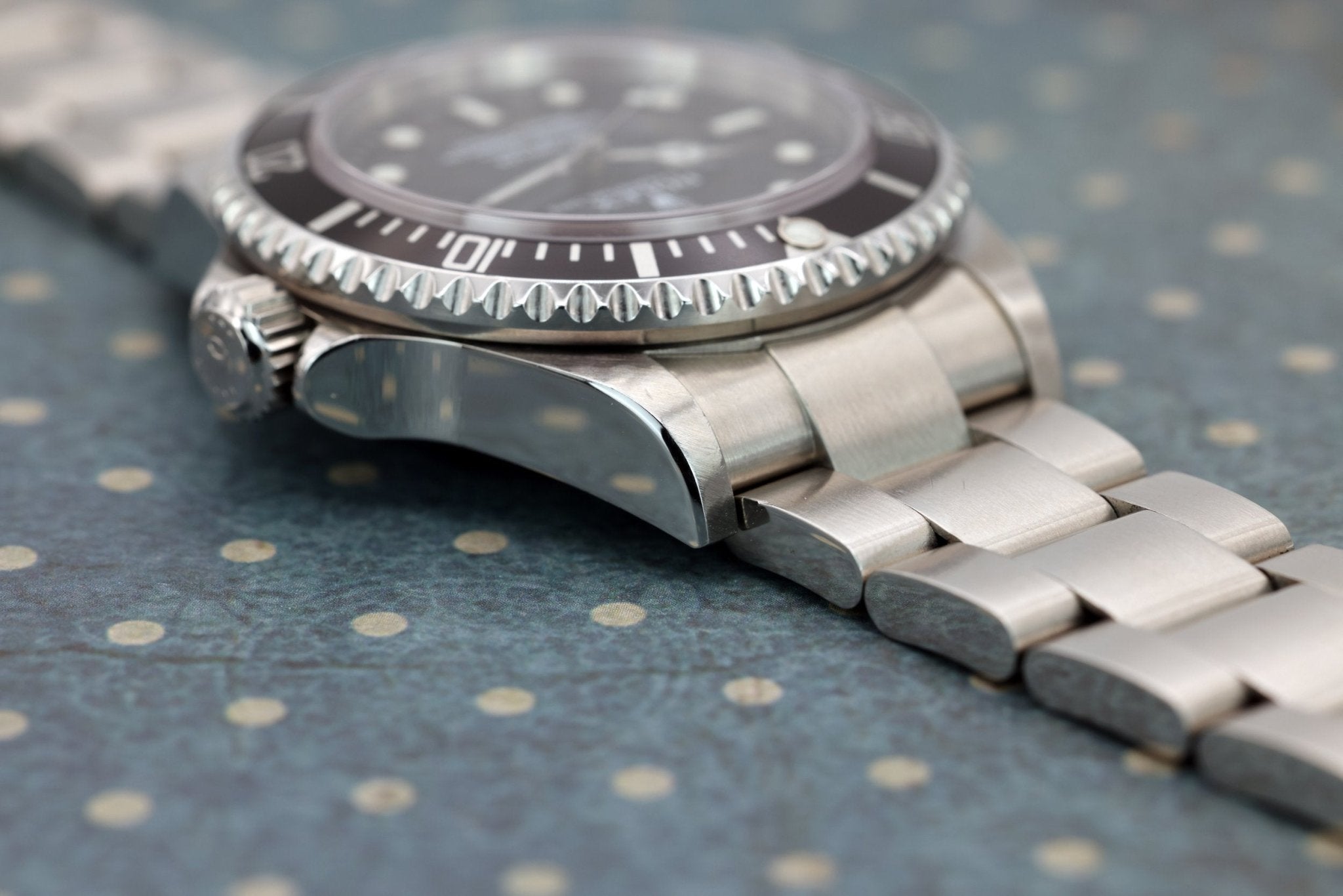 2006 Rolex Sea-Dweller Ref. 16600 | Box and Papers - Sierra Time Co